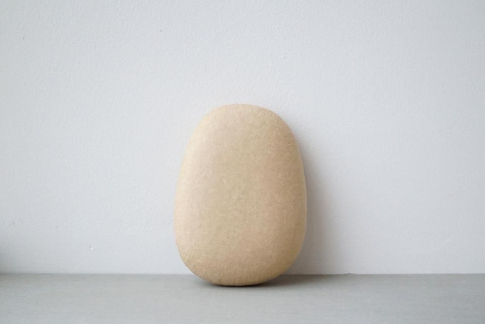 和紙の石 Medium