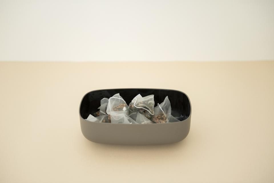STORE Large Oval / Black