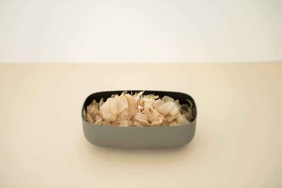 STORE Large Oval / Black