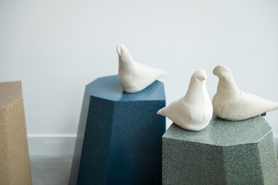 Pigeon Service［B］ / Christien Meindertsma