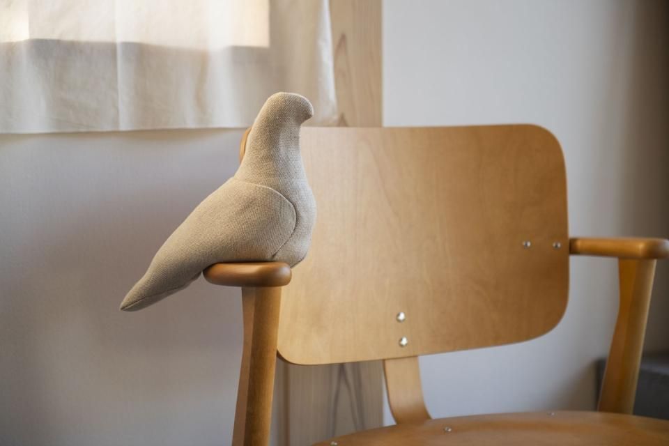 Pigeon Service［C］ / Christien Meindertsma
