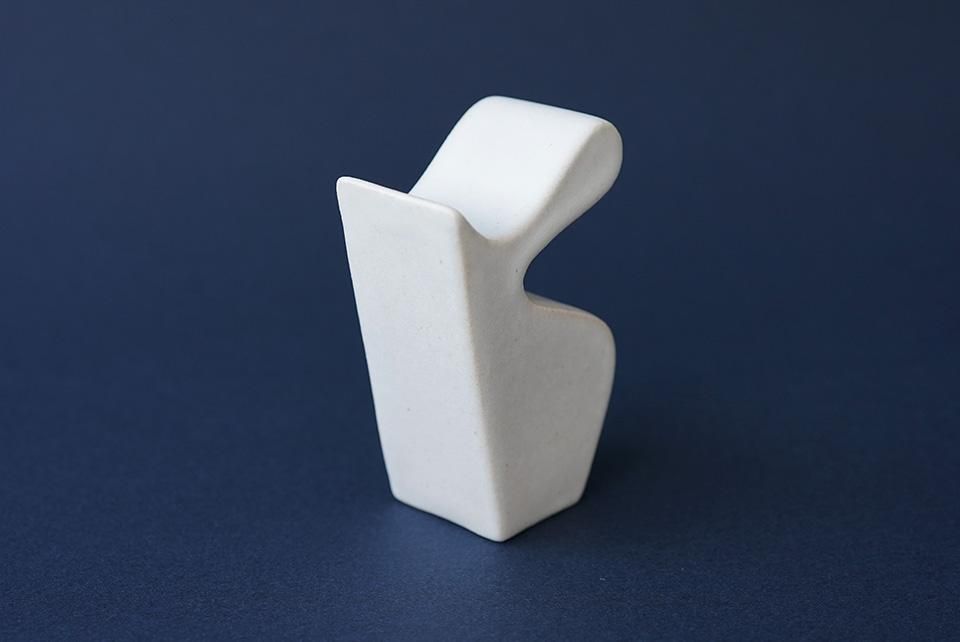 ETO_子［white］ / NOTA & design, IKKI KOBAYASHI