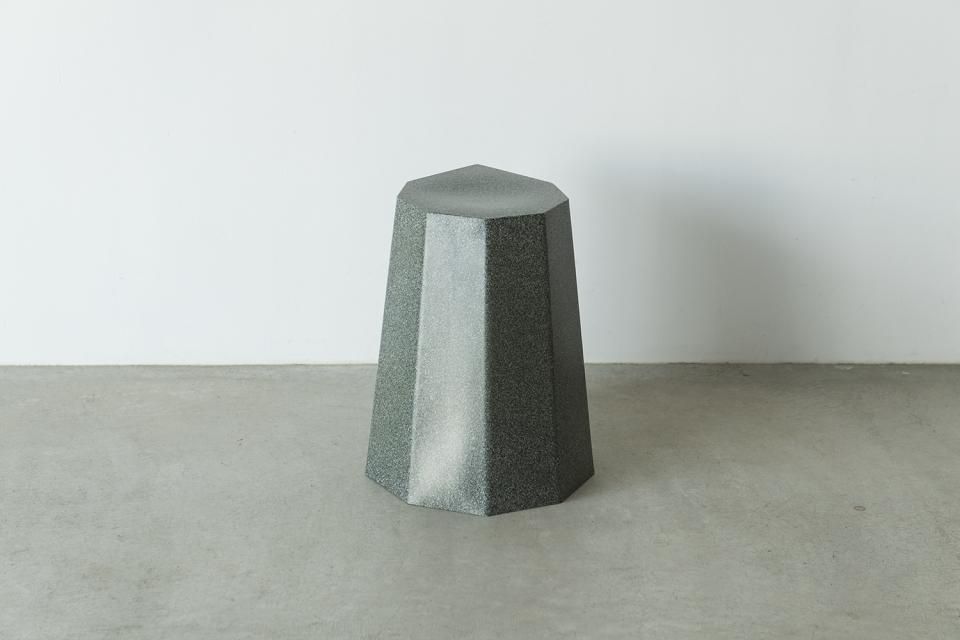 Arnold Circus Stool（grey marble）