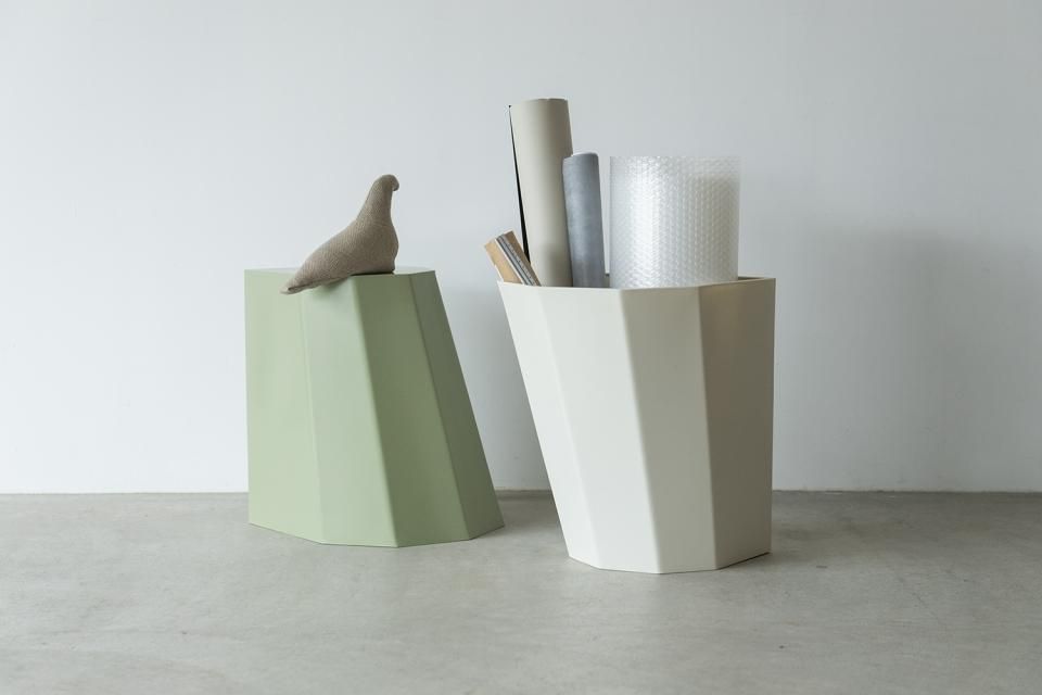 Arnoldino Stool（white ivory）