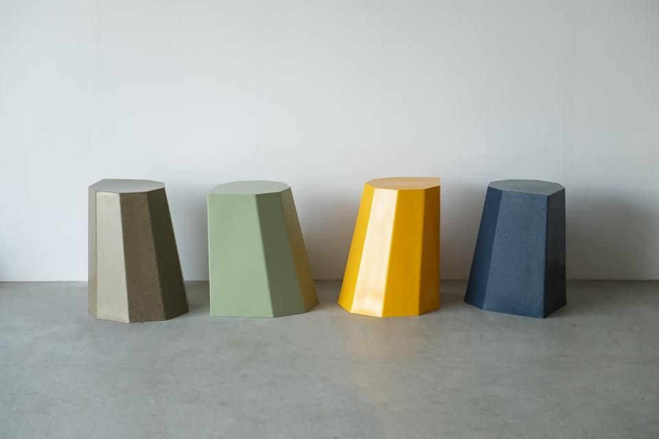 Arnold Circus Stool（sandstone）