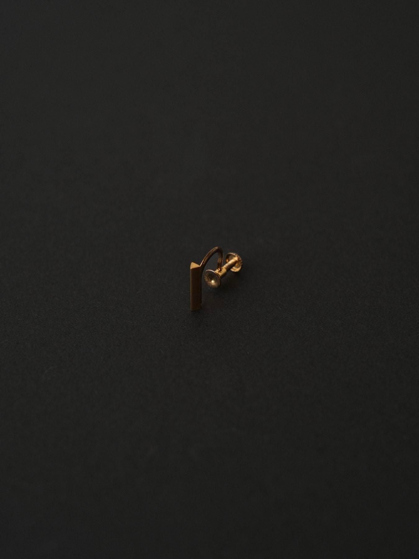 line earring 10mm _triangle△ gold