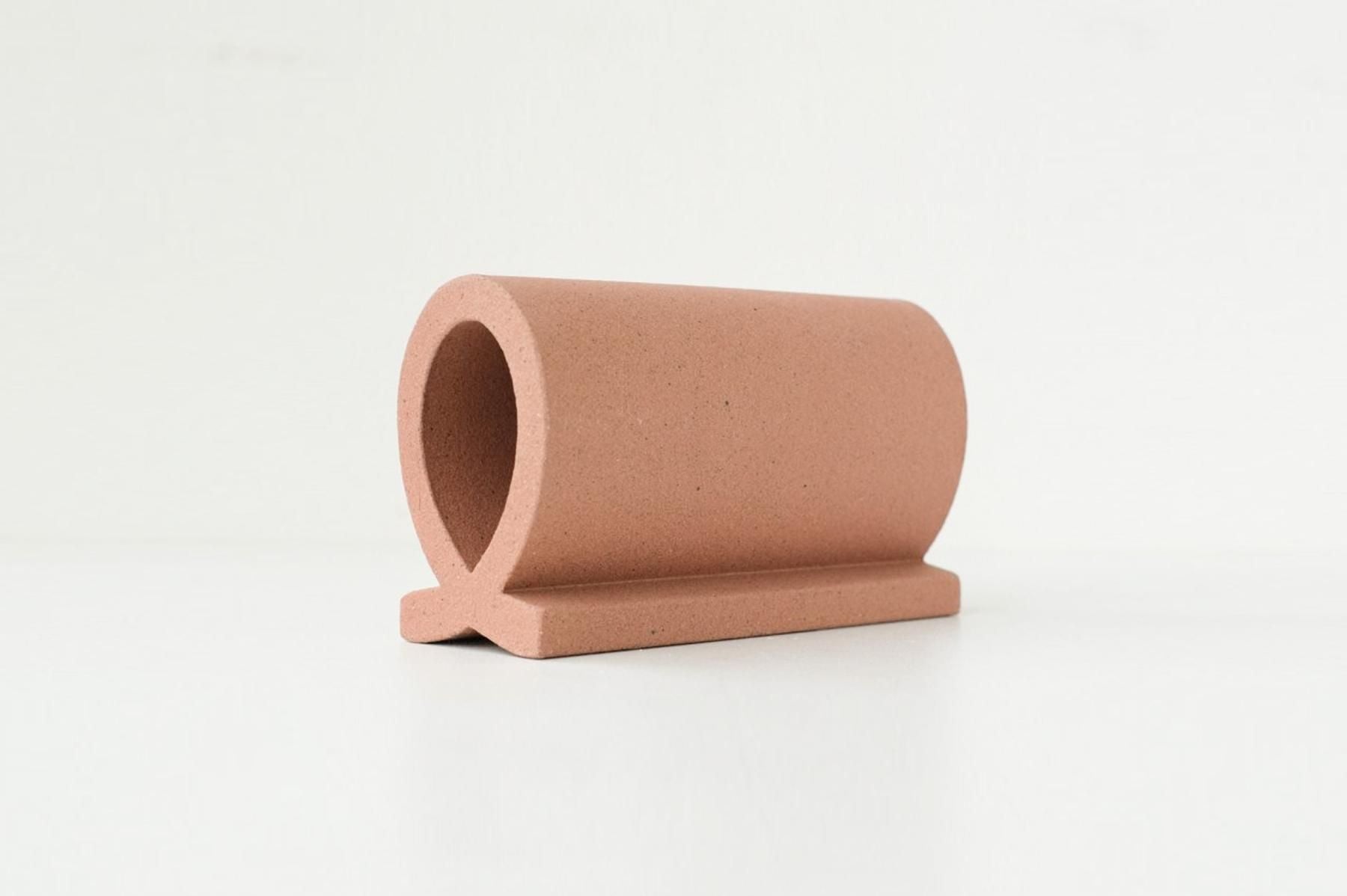 TIDE 200 BY KWANGHO LEE Single [ Unglazed Dark ]