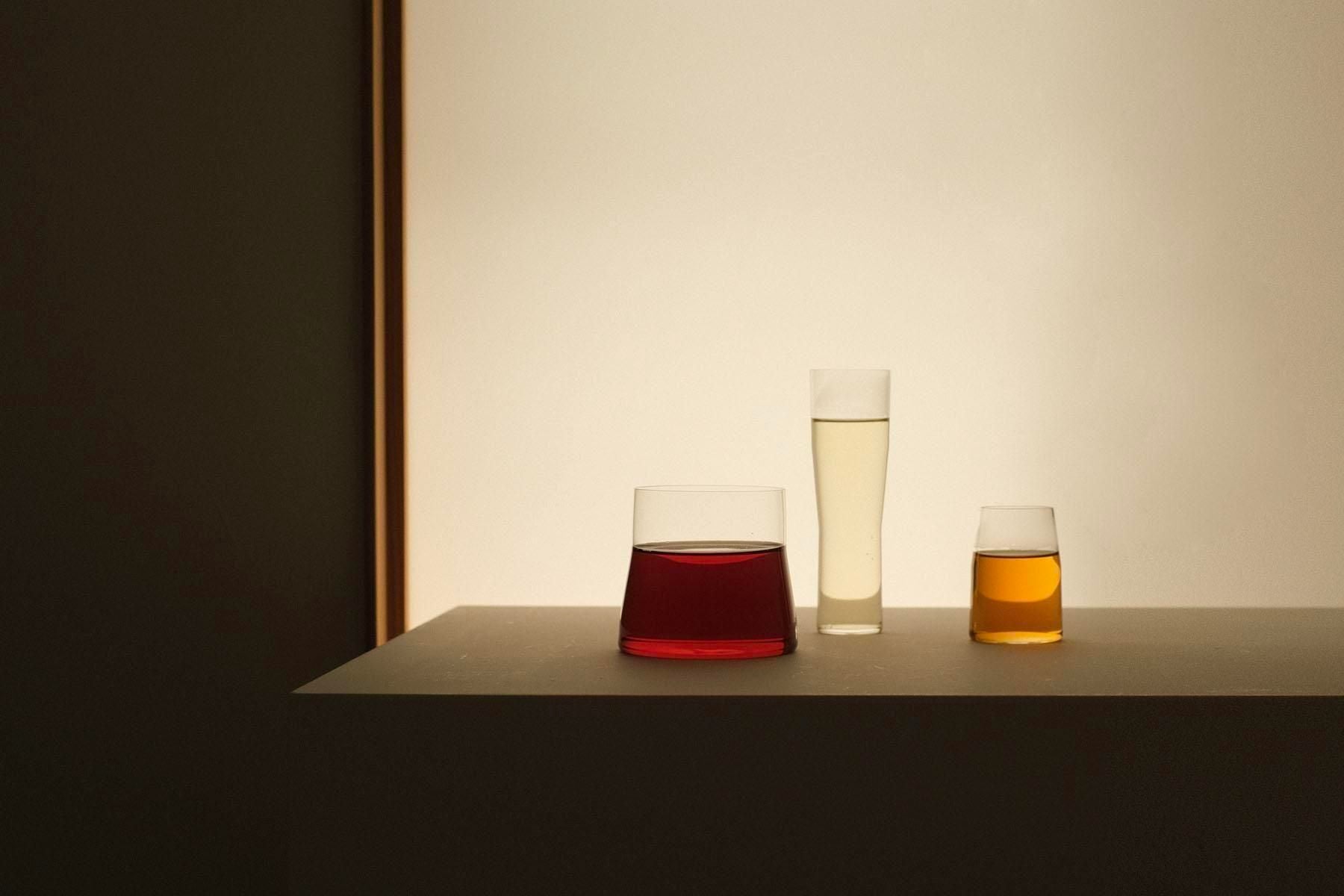 I champagne [ glass line ]