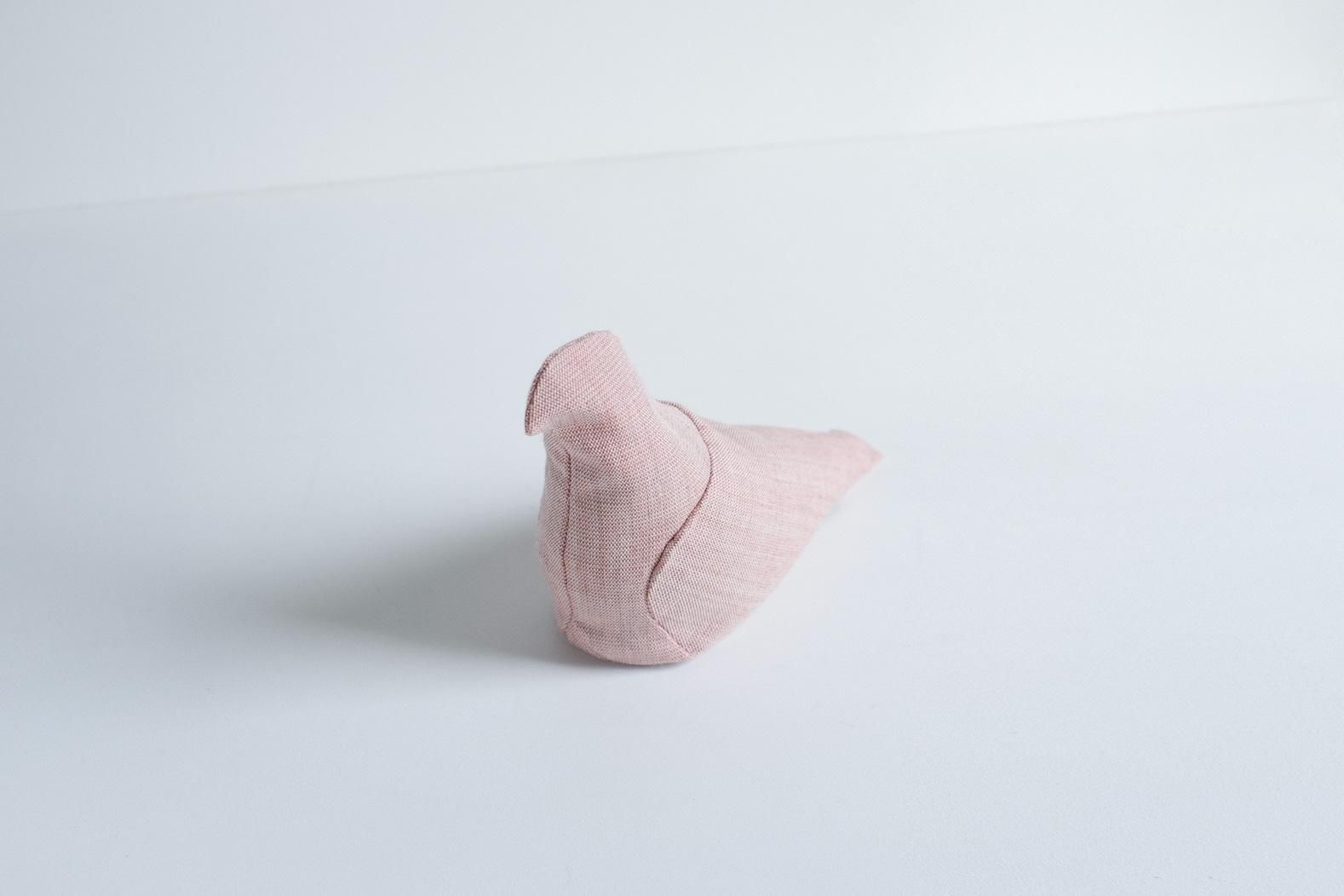 pigeon service  [pale pink] / Christien Meindertsma