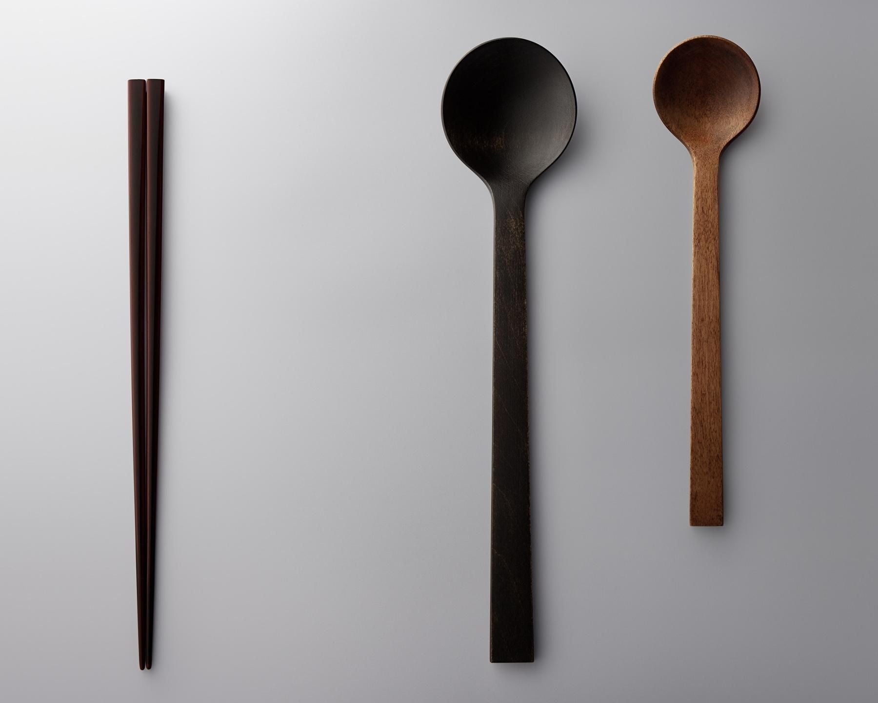 CHOPSTICKS SQUARE（LACQUERED） 箸・四角（漆塗） [TAME]