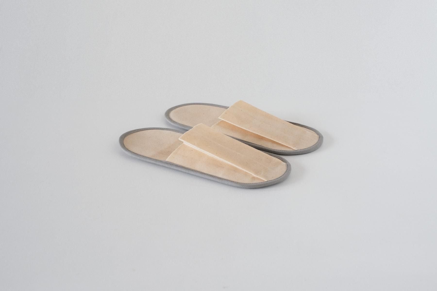 SLIPPERS［natural］M