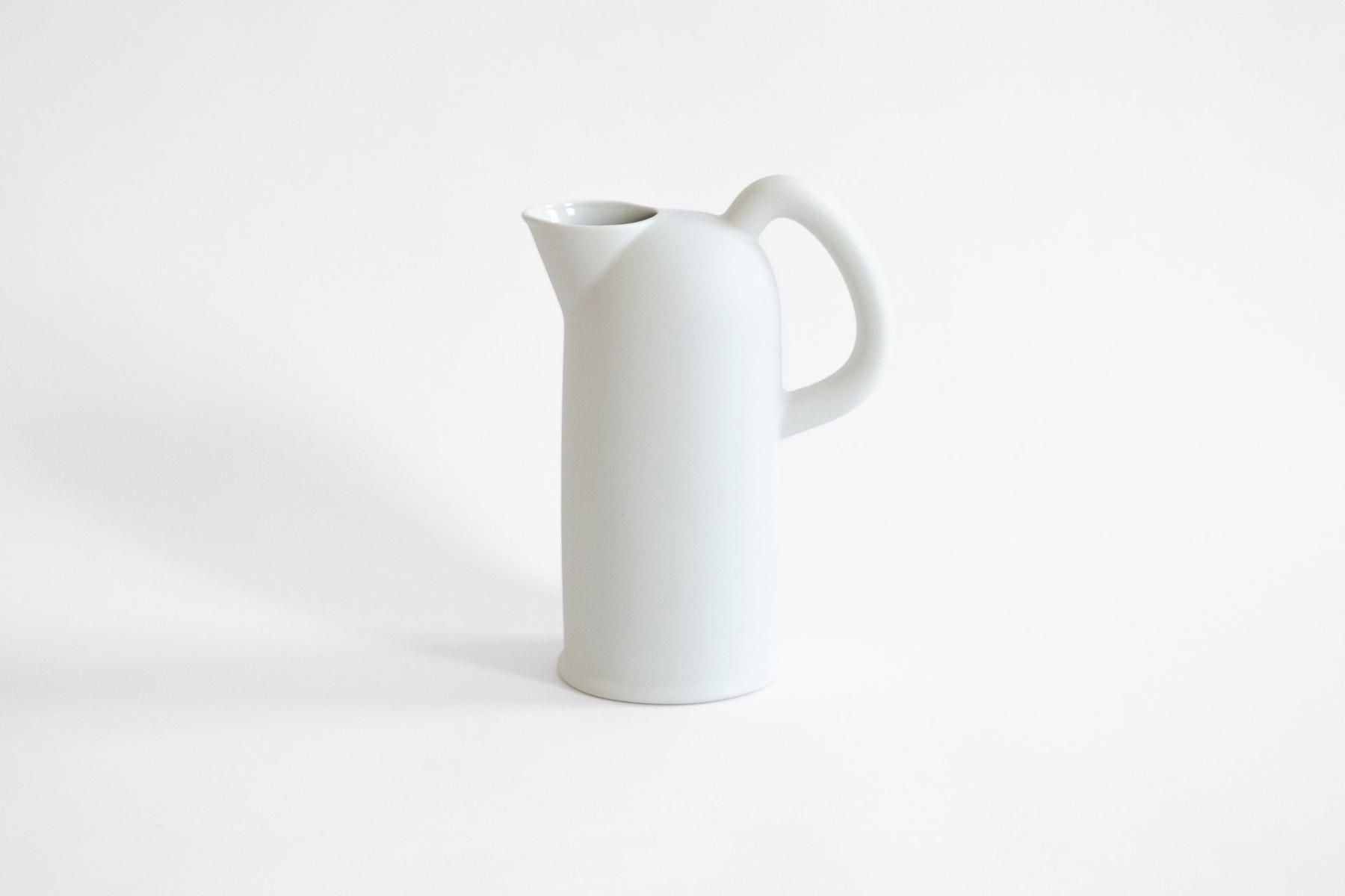 Jug [Matte White] / Shane Schneck