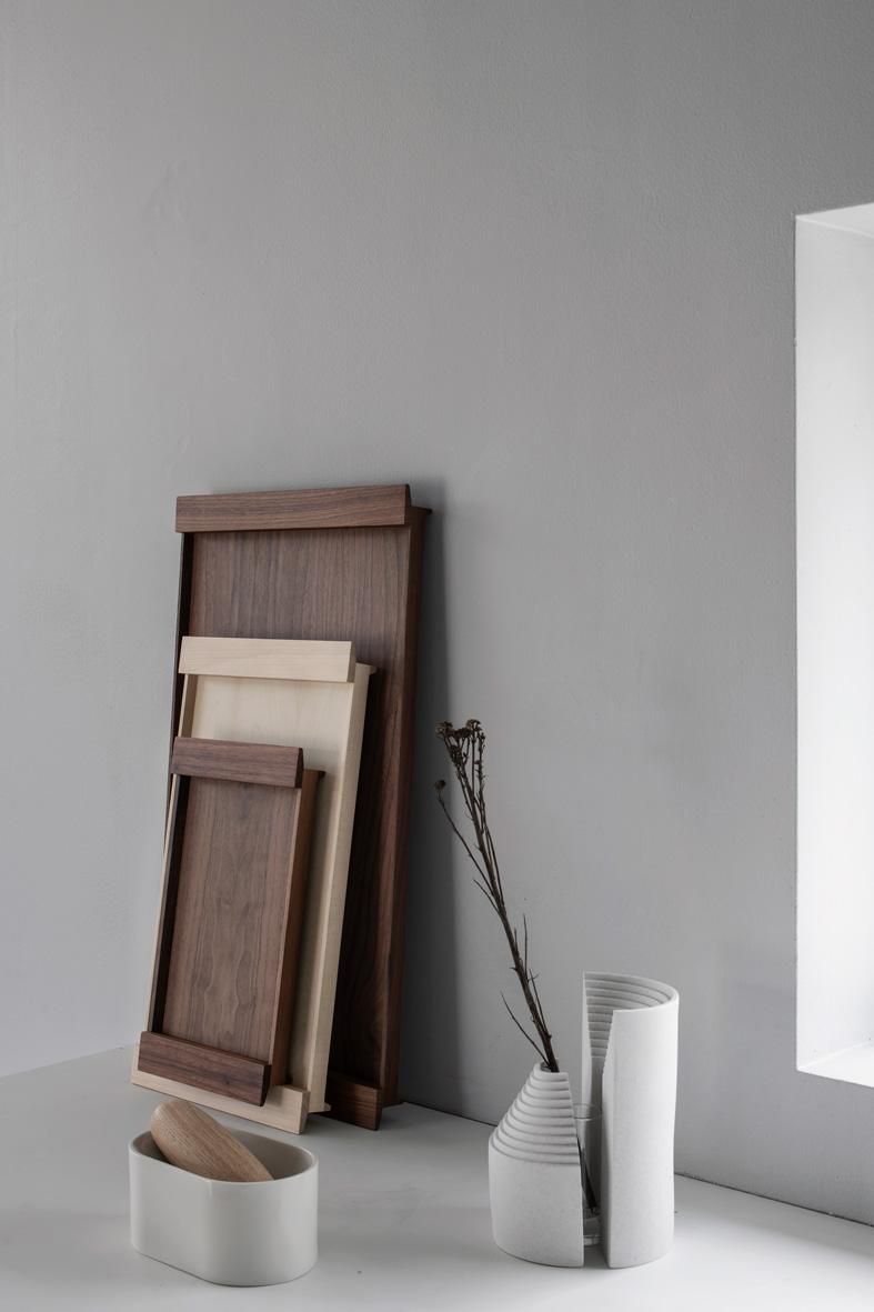 Moer [Matte White] / Chris L. Halstrøm