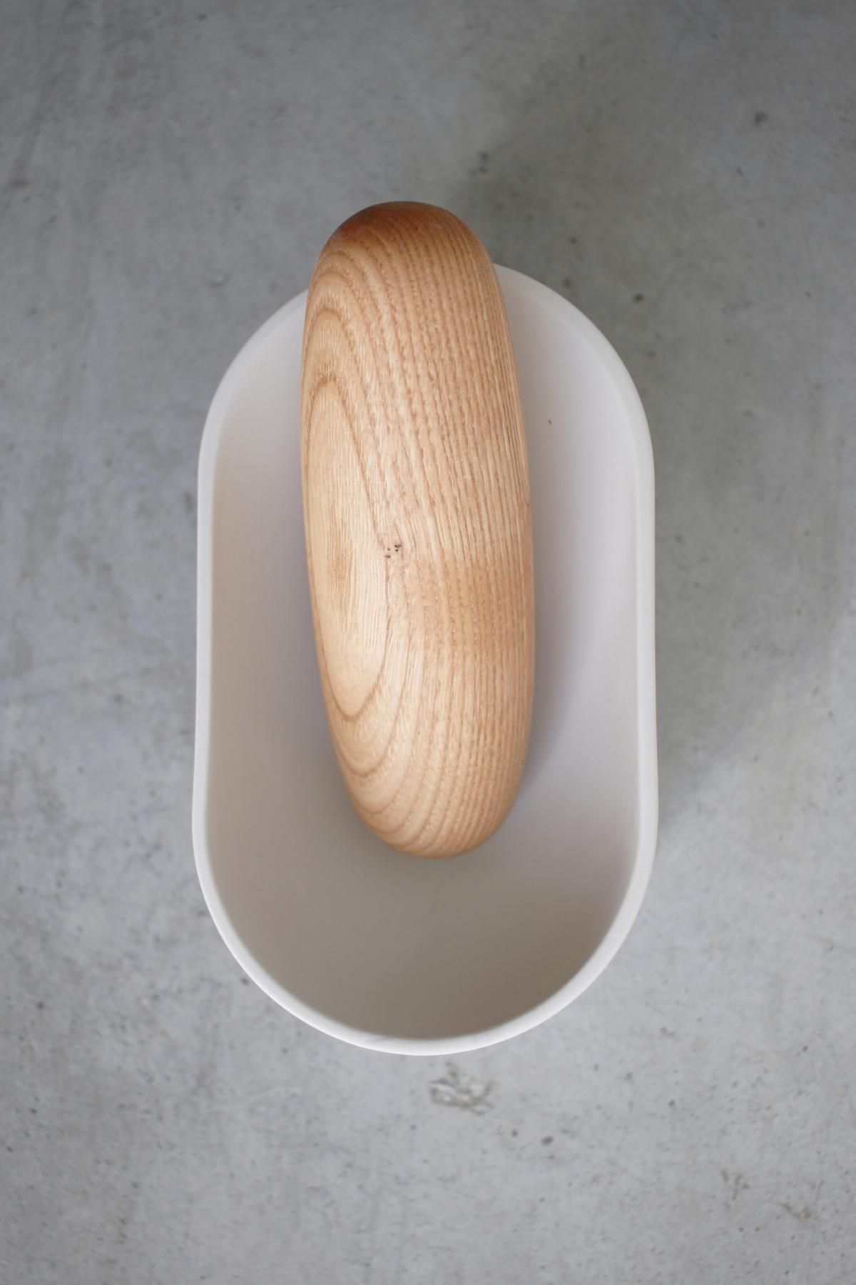 Moer [Matte White] / Chris L. Halstrøm