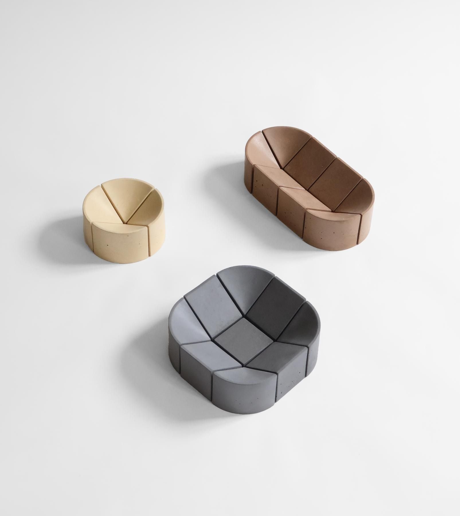 Brut [ Oval ] / Philippe Malouin
