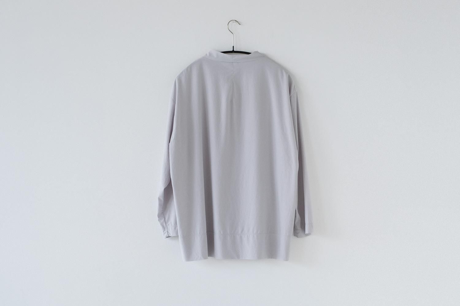 ポリエステルスウェード天竺　ハイネックTシャツ / Mist grey