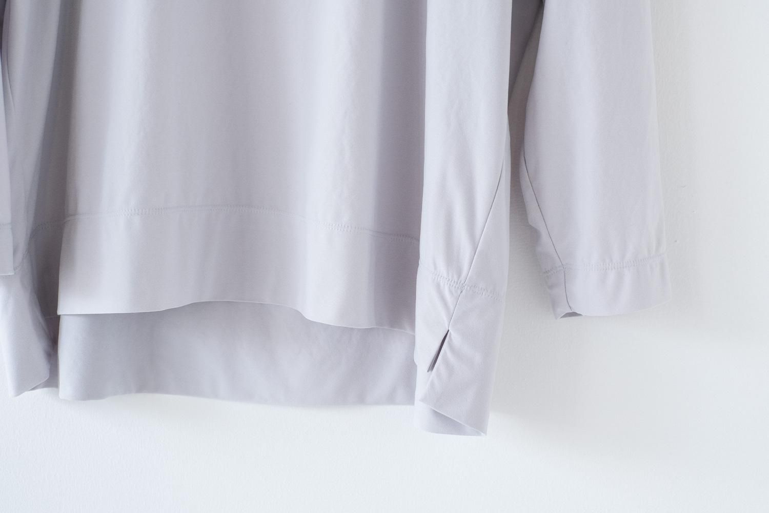 ポリエステルスウェード天竺　ハイネックTシャツ / Mist grey