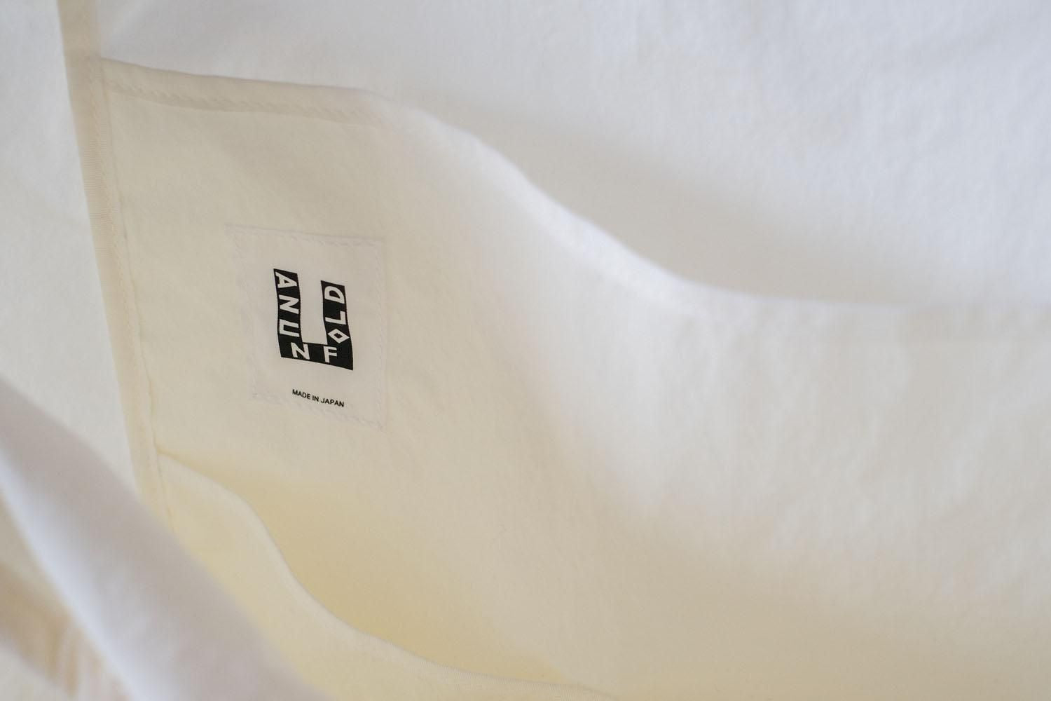 SIDE POCKET TOTE / WHITE / ANUNFOLD