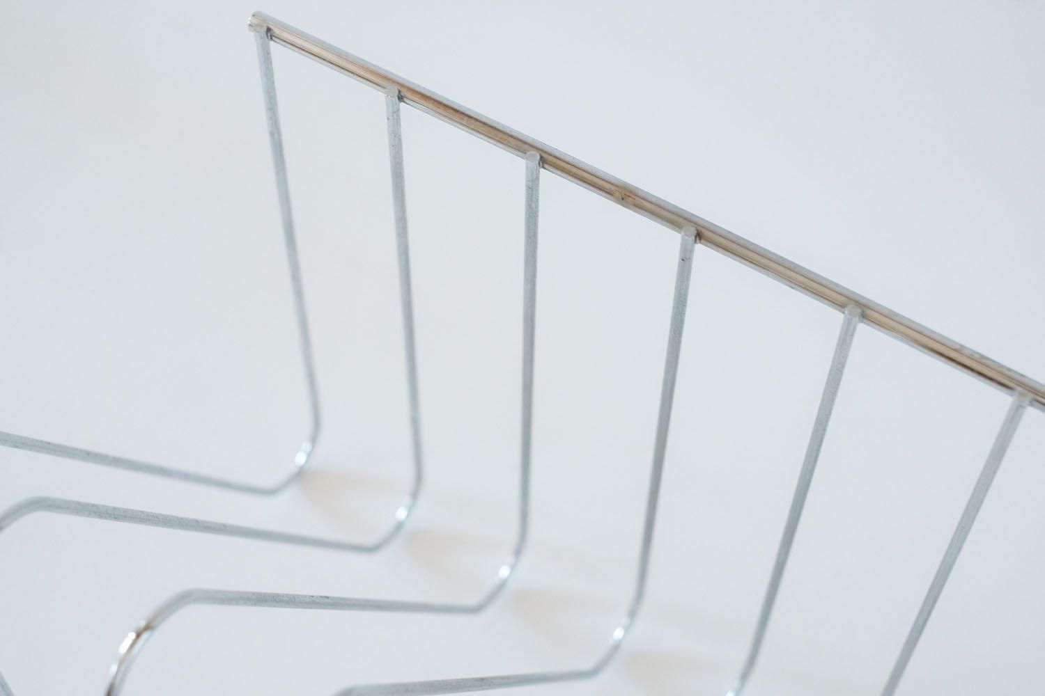 1970s Wire metal magazine rack by Francois Arnal, France