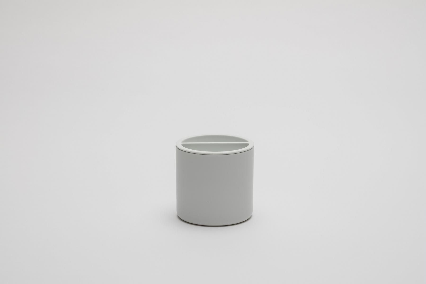 SF / 007 Container S［white］
