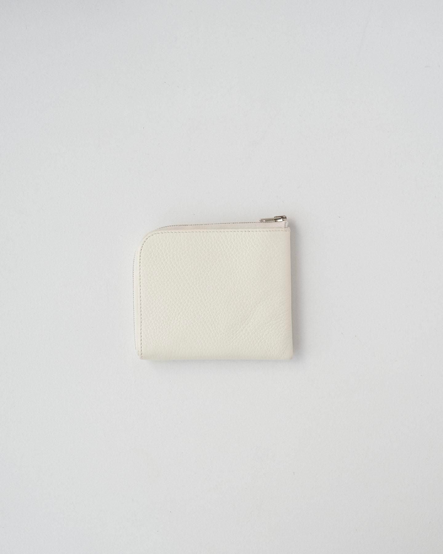 PG67 / L-SHAPED WALLET  M［WHITE］ / Aeta