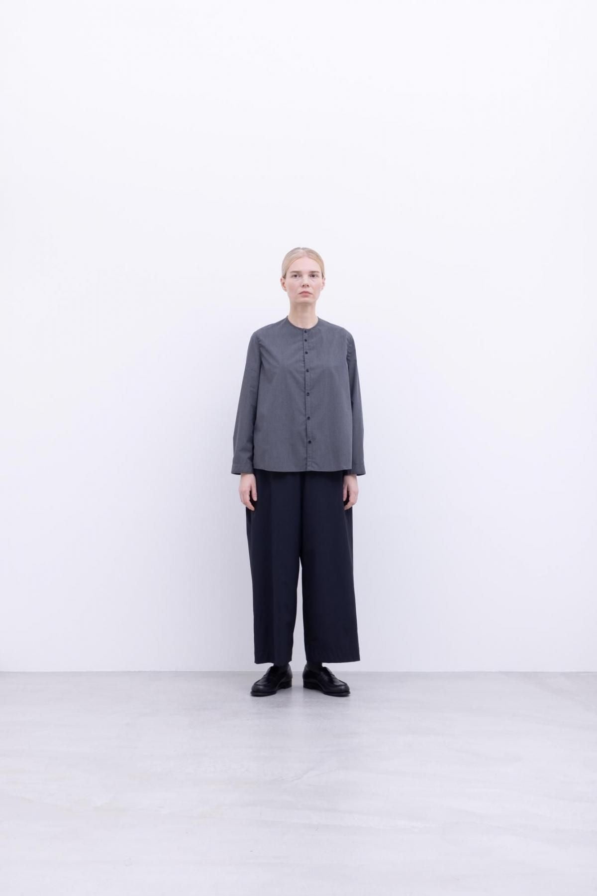 ストレッチポリエステル・マットタイプライター　ワイドパンツ / Ecru［size 3_］