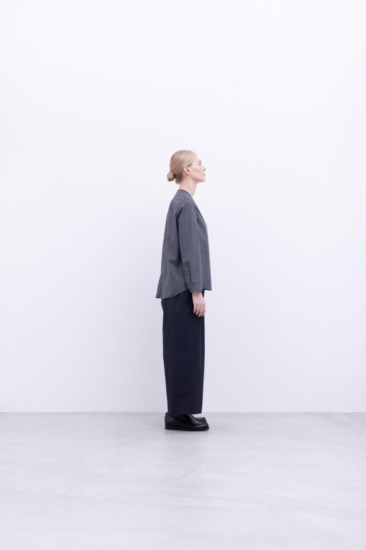 ストレッチポリエステル・マットタイプライター　ワイドパンツ / Ecru［size 3_］
