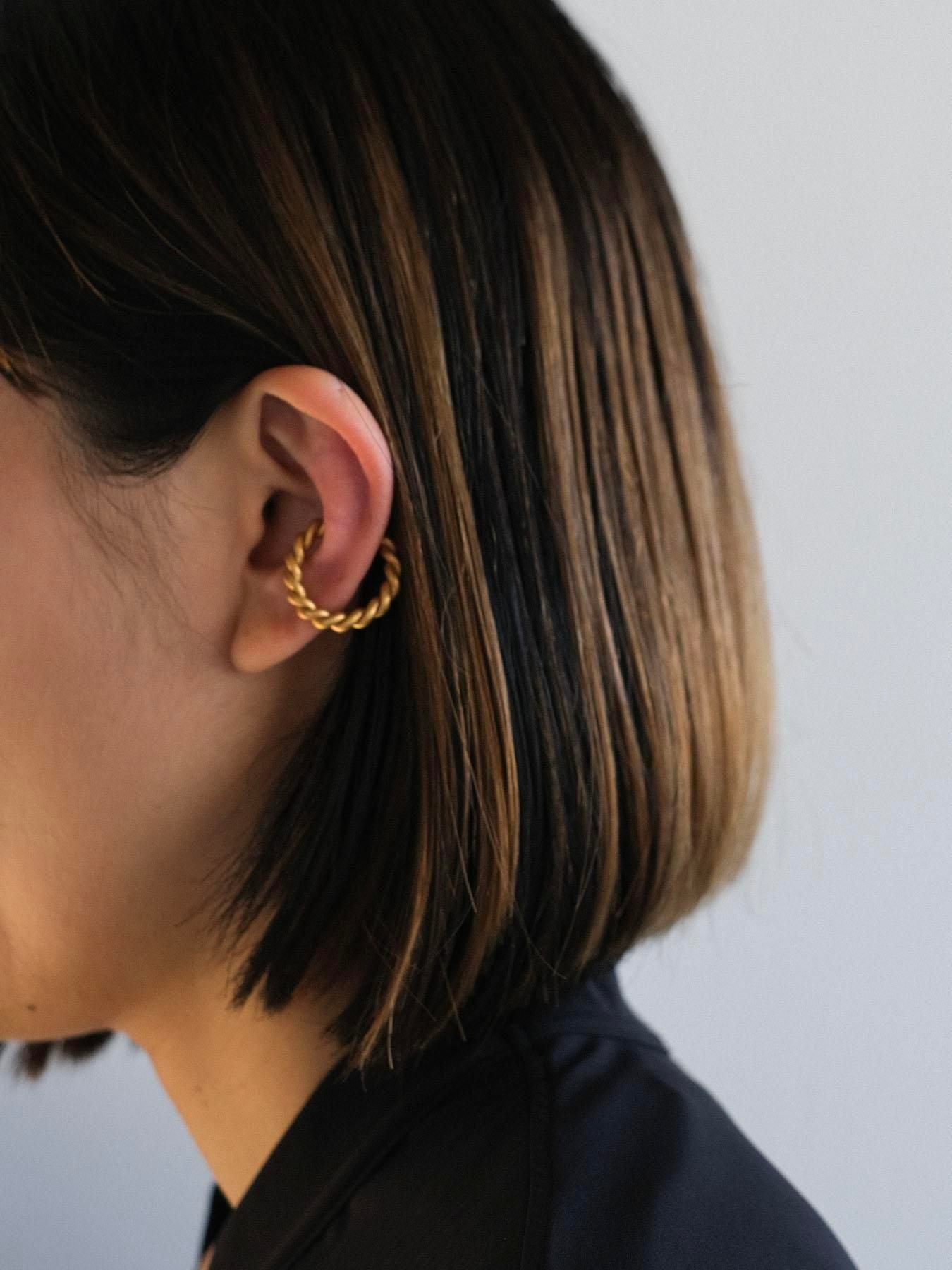 round twist form cuff S [ gold ]