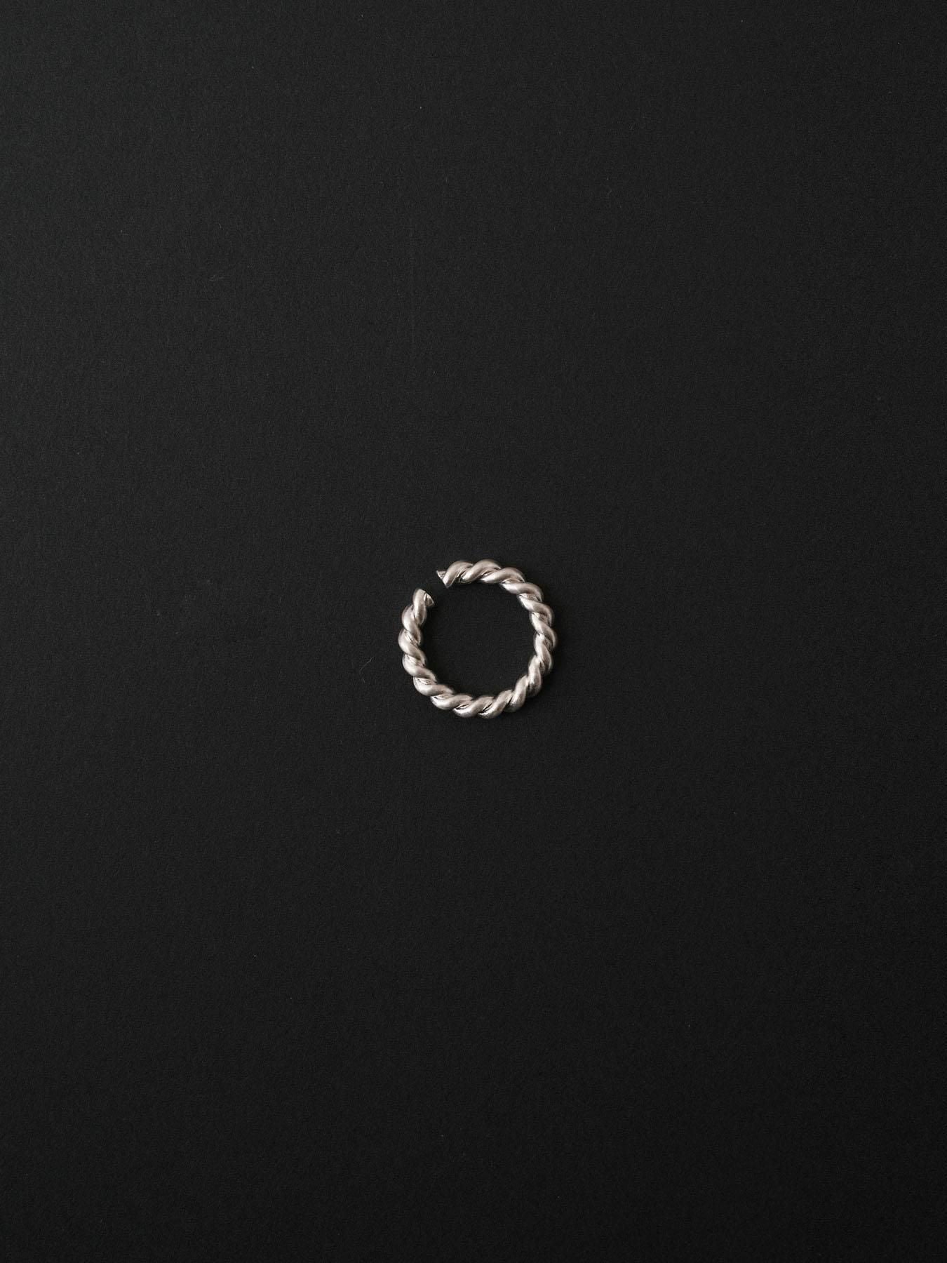 round twist form cuff S [ silver ]