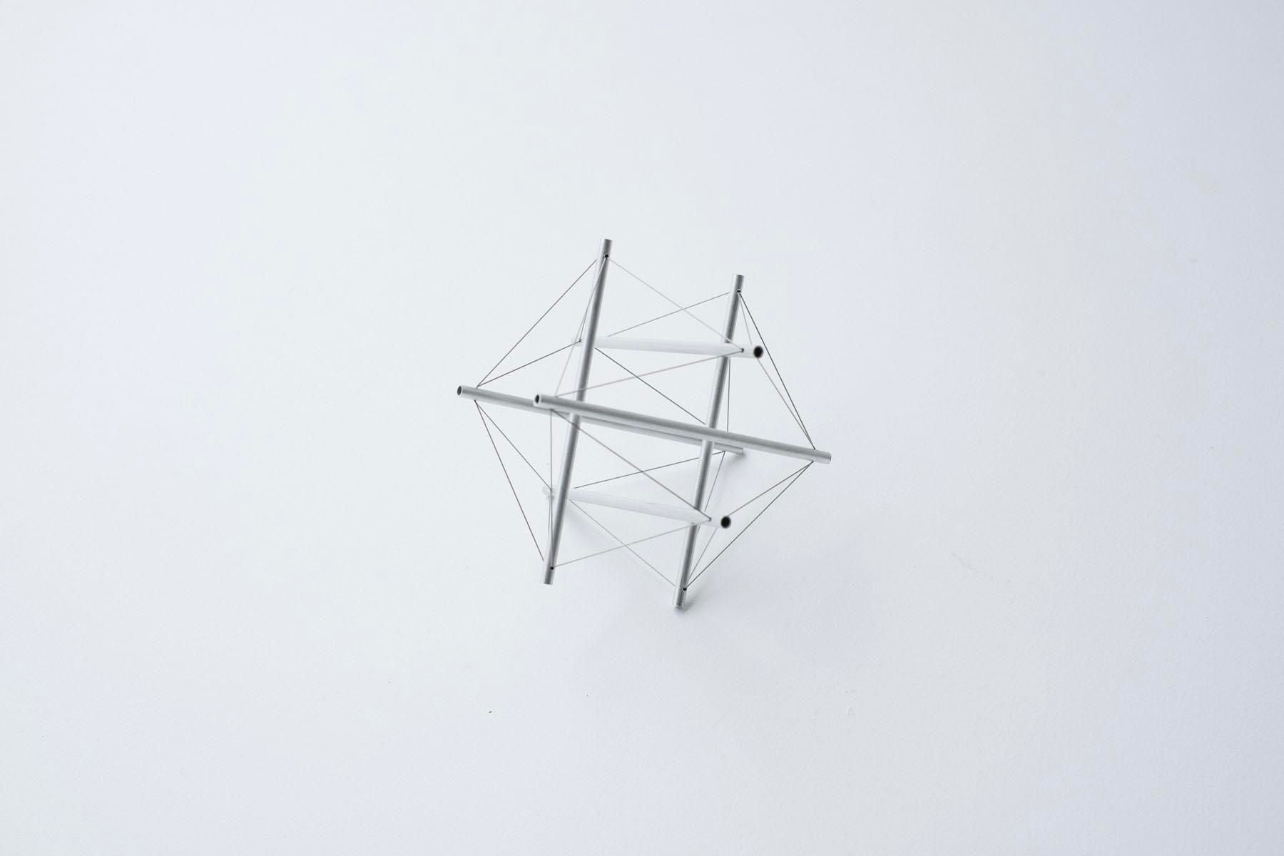 6 struts model / S / aluminum