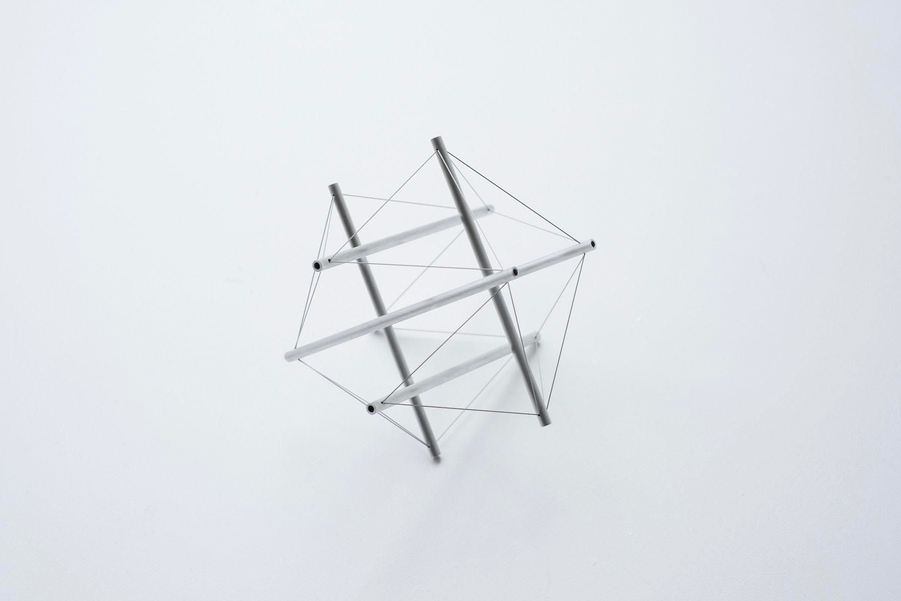 6 struts model / M / aluminum