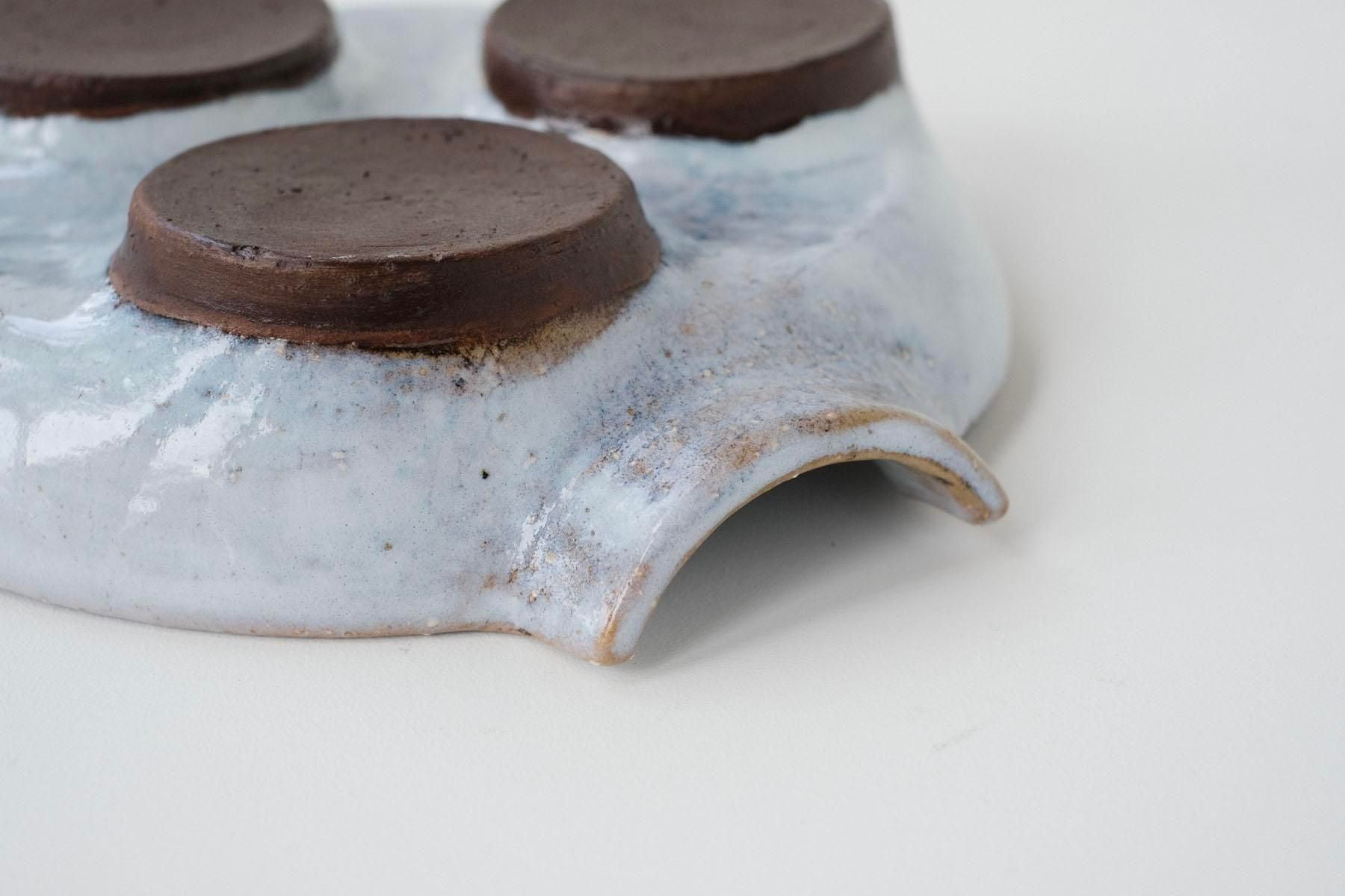 pots（t） / Faye Toogood