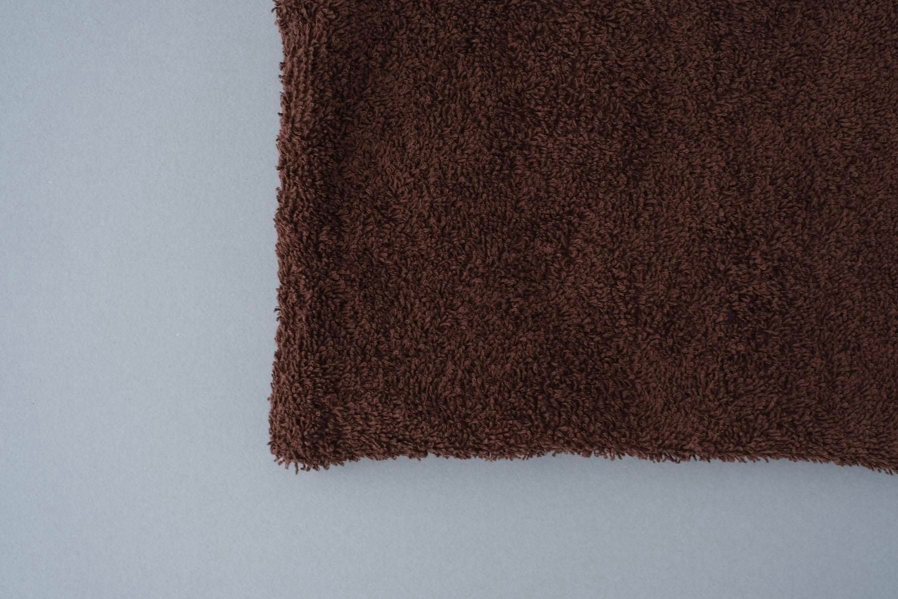 TW01 / FLAT POUCH S［BROWN］ / Aeta