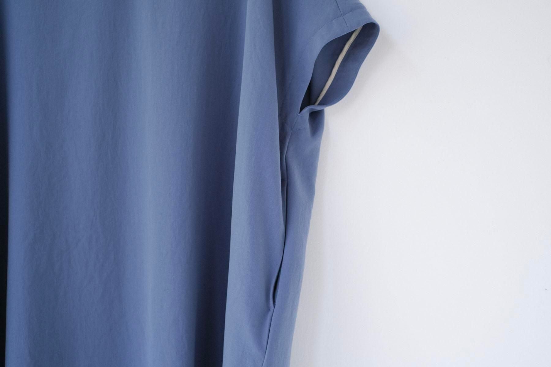 追撚ポリエステル・ツイル　フレンチスリーブワンピース / Light Blue［size 2_］