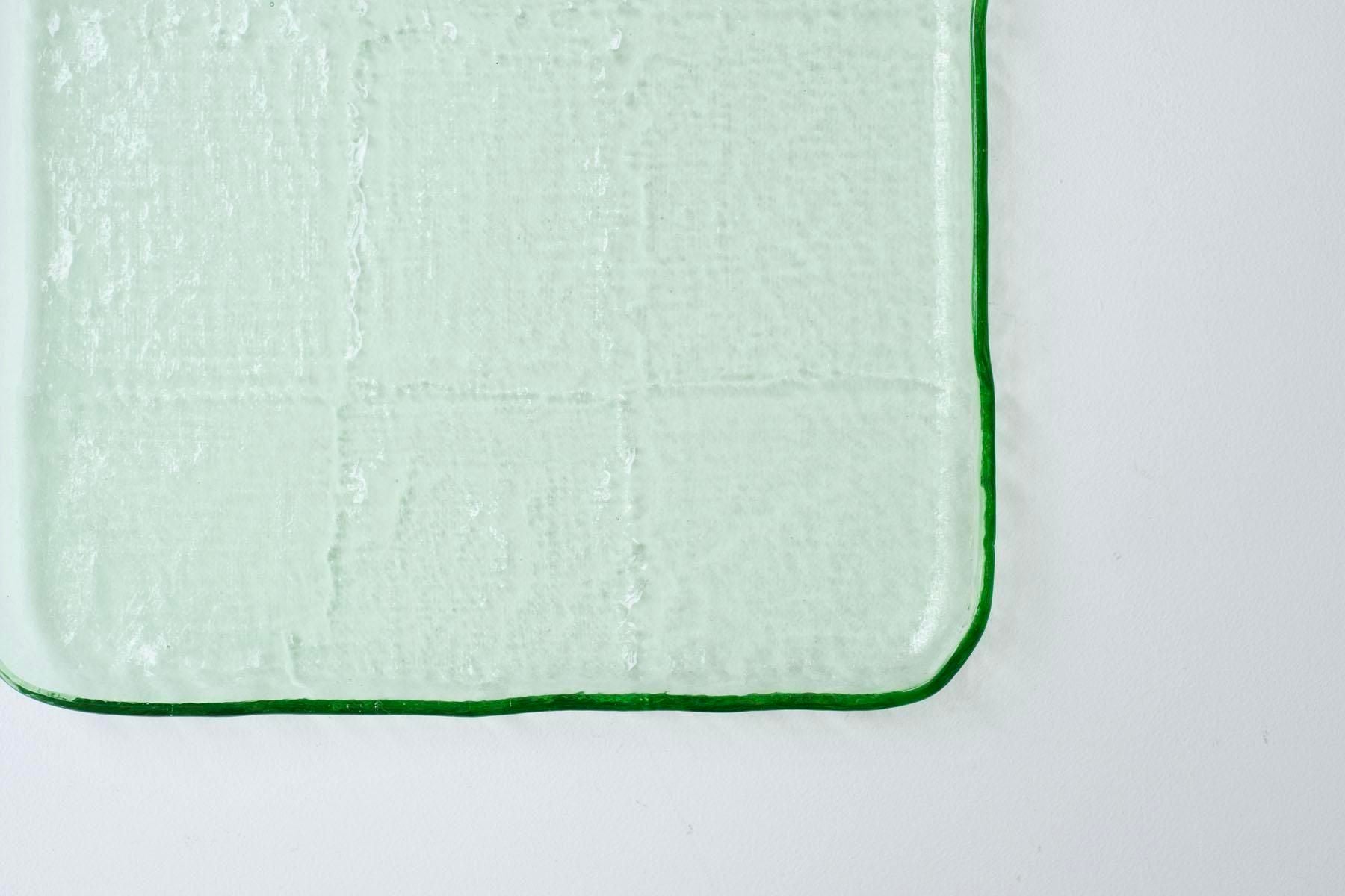 Square plate [light green]