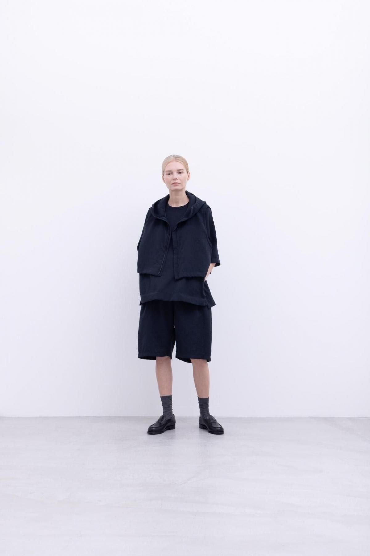 ナイロンストレッチ・ダイヤ　ショートフーディベスト / Black［size 3_］