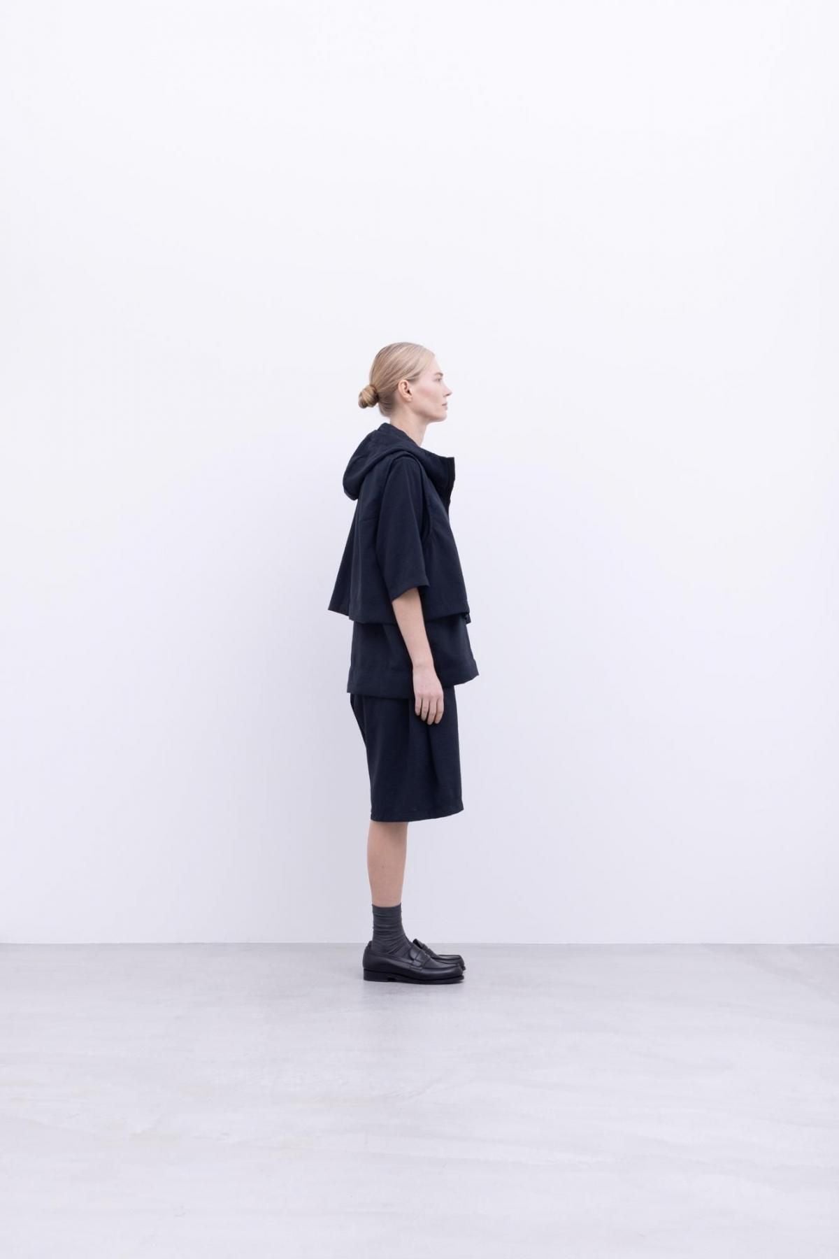 ナイロンストレッチ・ダイヤ　ショートフーディベスト / Black［size 3_］