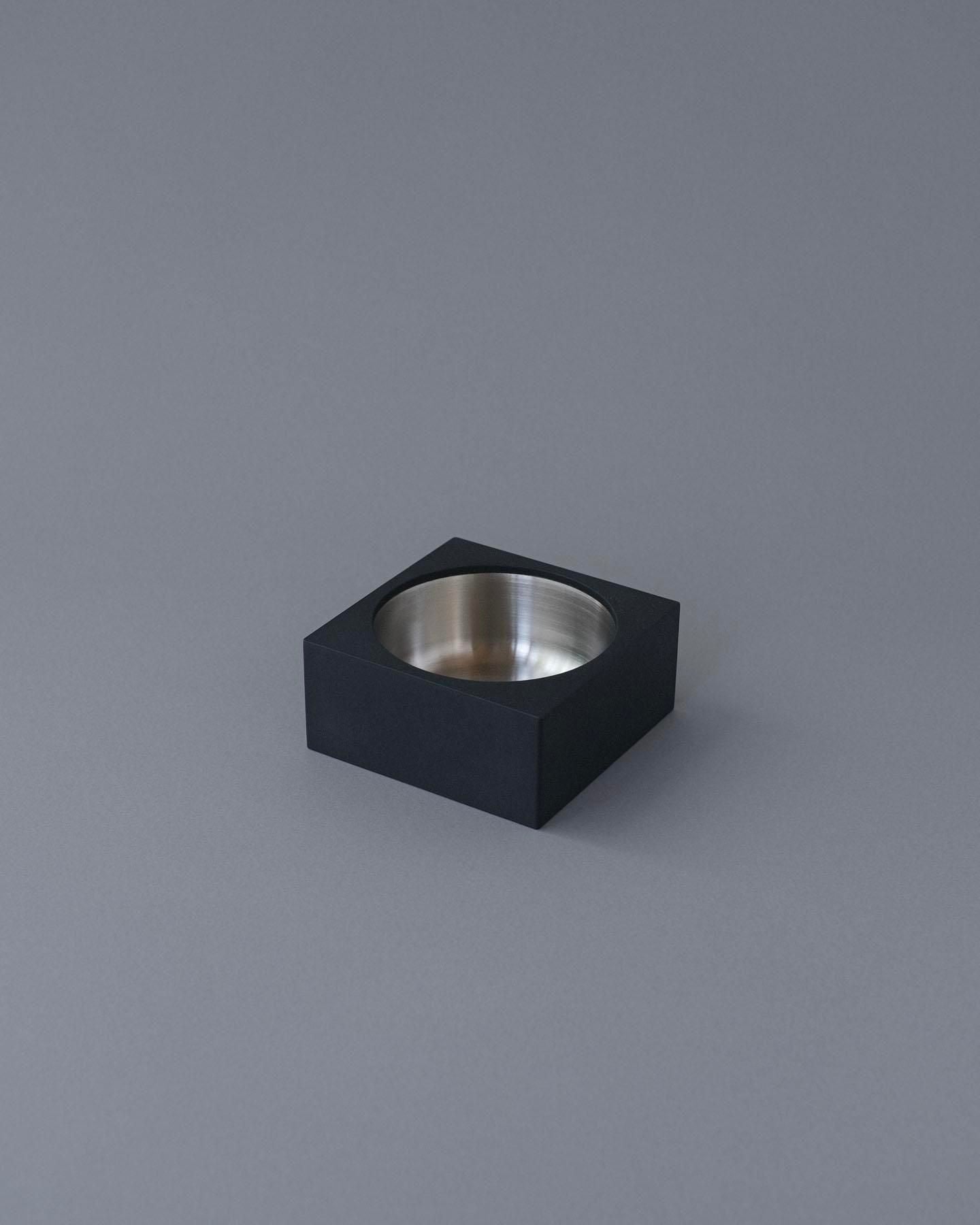 TRAY HL