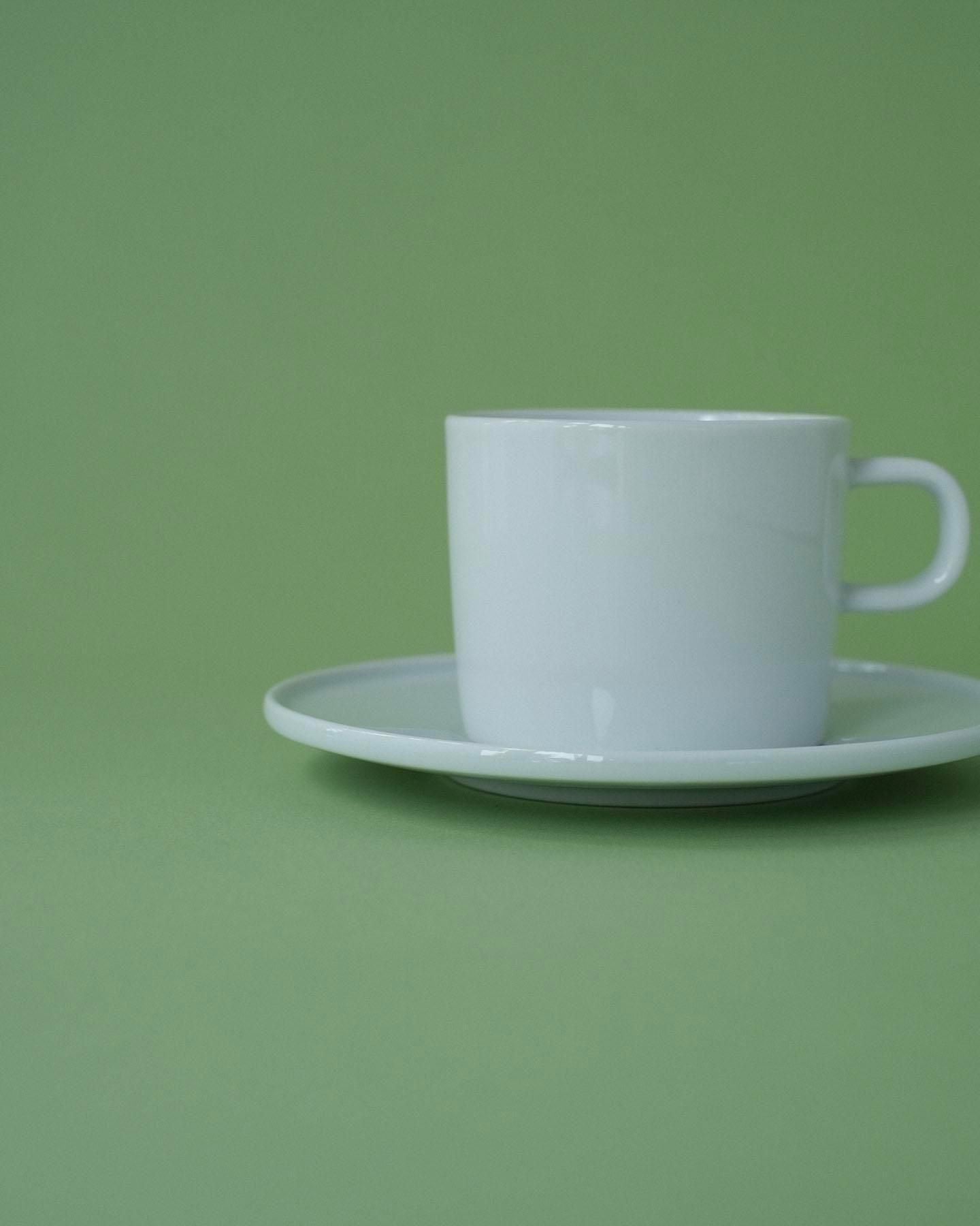 PLATEBOWLCUP AJM28 / 79 ティーカップ用ソーサー / Alessi