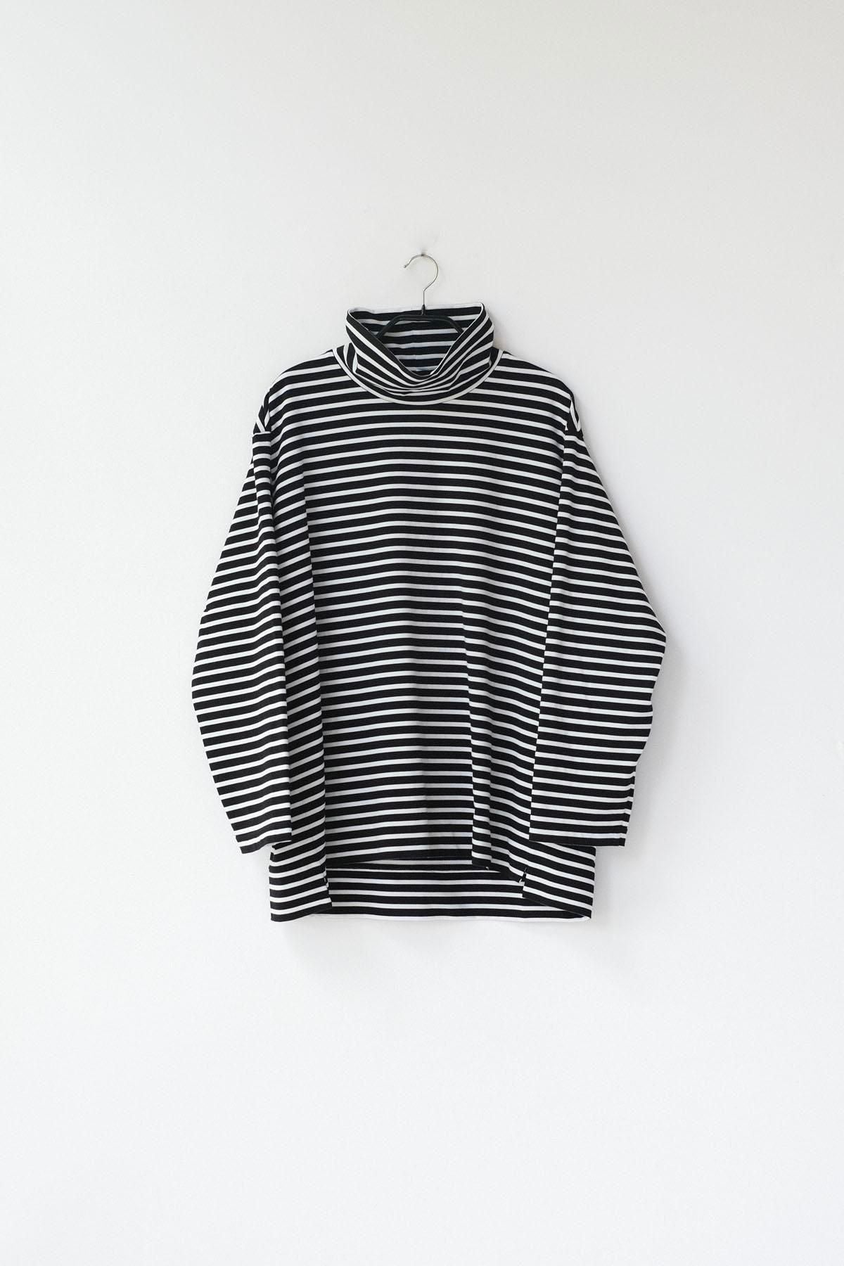 微強撚綿天竺　タートルネックロンT / BK base × WH bd［size M］