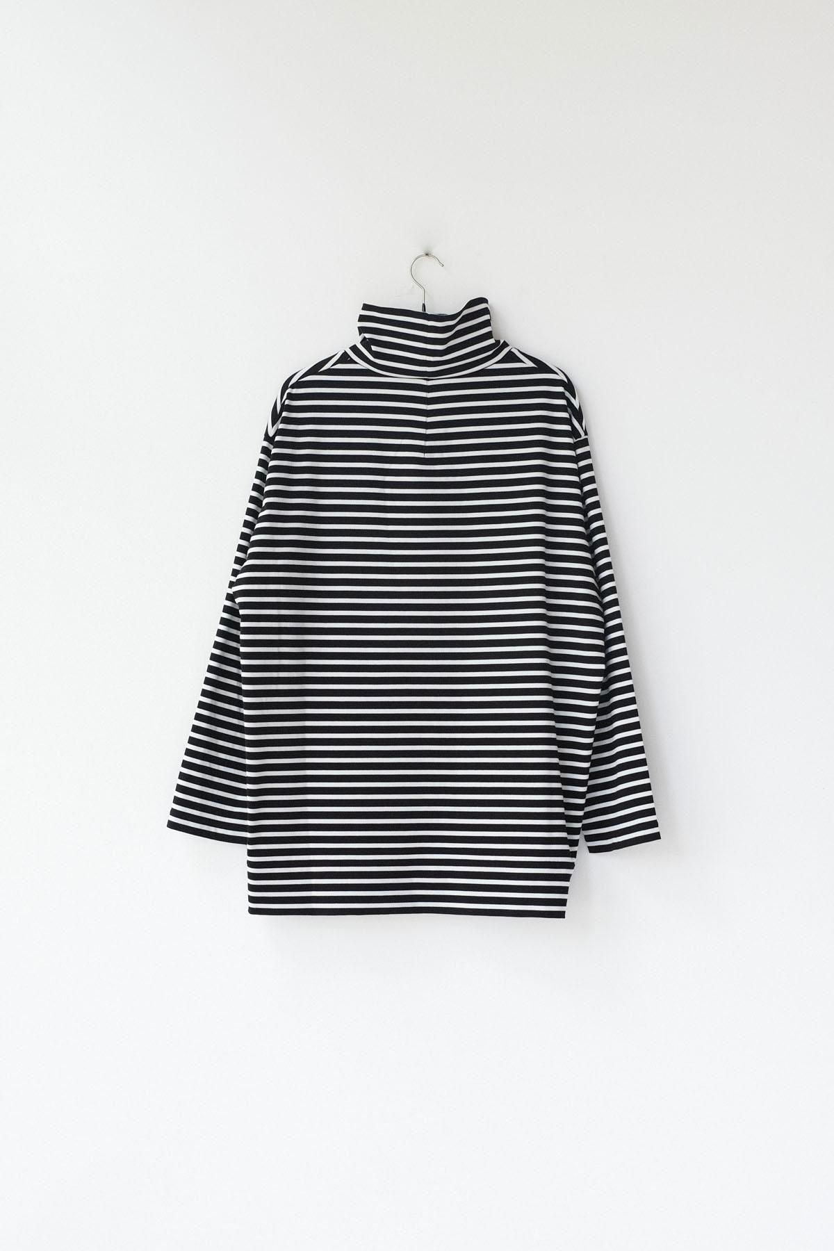 微強撚綿天竺　タートルネックロンT / BK base × WH bd［size M］