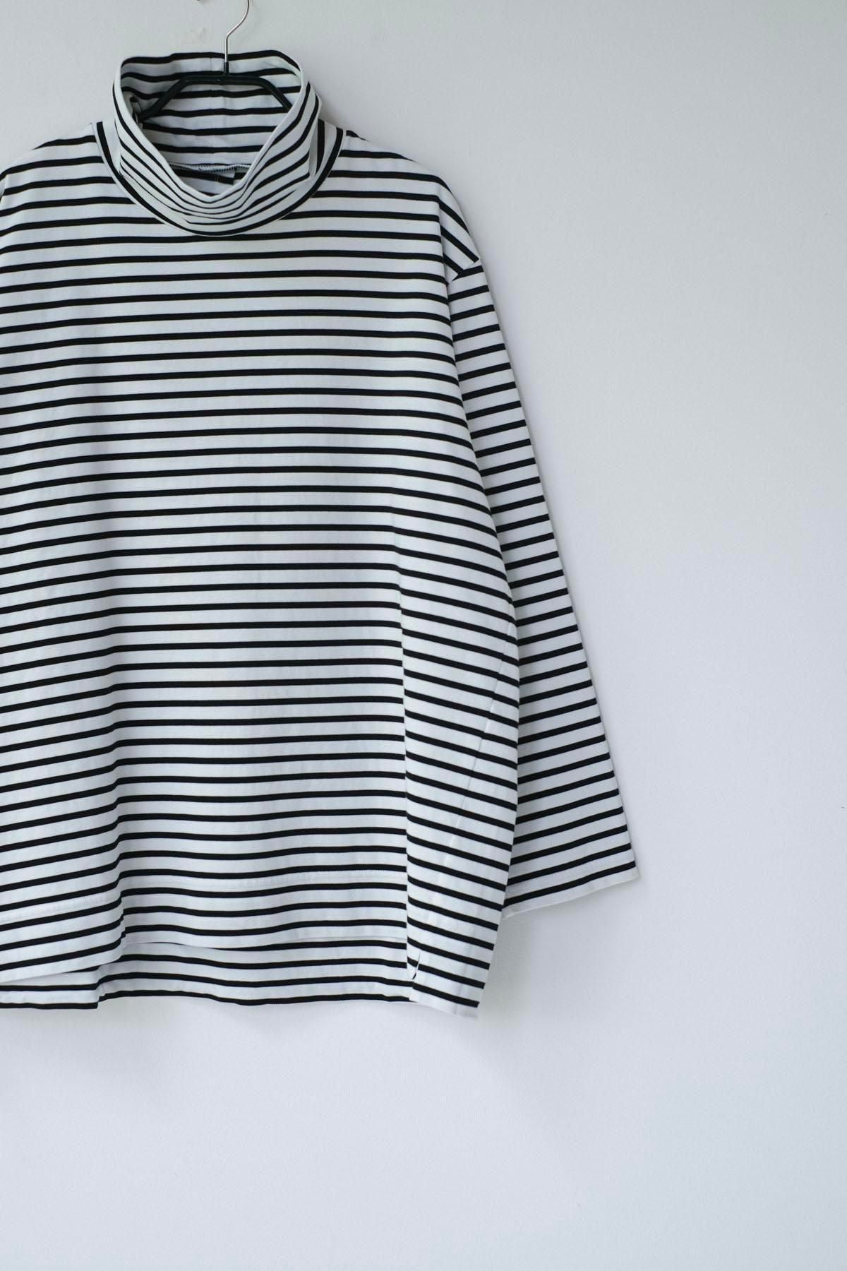 微強撚綿天竺　タートルネックロンT / WH base × BK bd［size M］