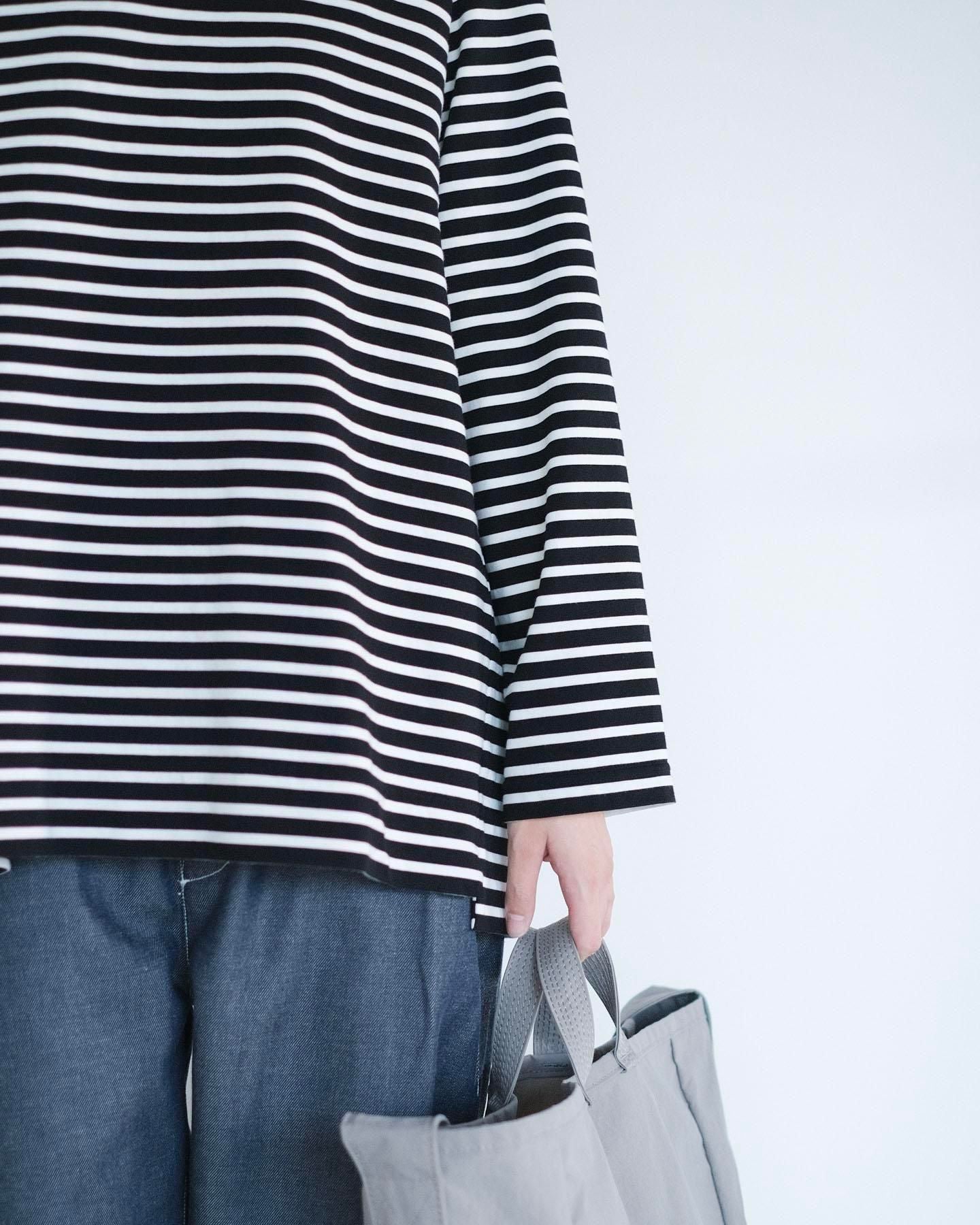 微強撚綿天竺　タートルネックロンT / WH base × BK bd［size M］