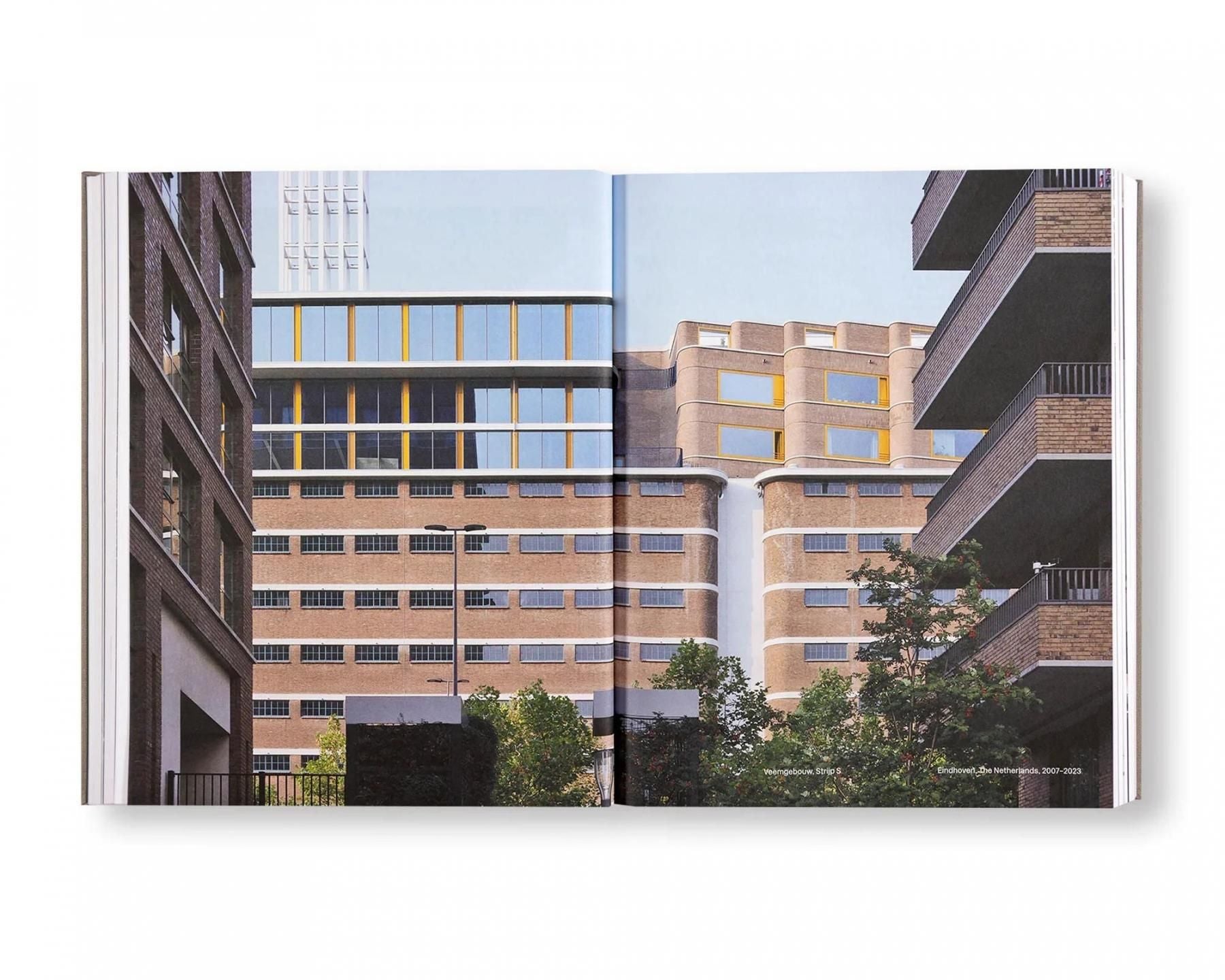 書籍：COLLECTED WORKS: VOLUME 2 2000–2012 by Caruso St John
