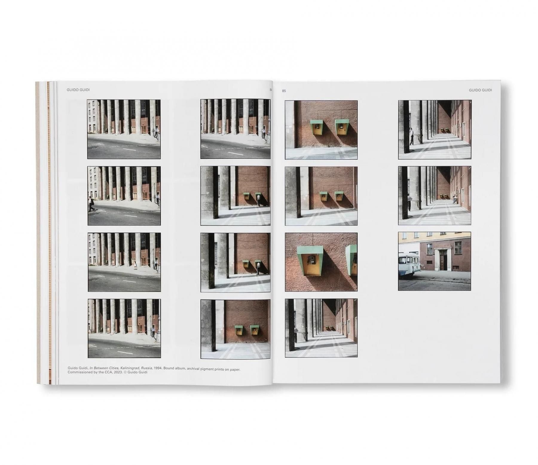書籍：THE LIVES OF DOCUMENTS - PHOTOGRAPHY AS PROJECT
