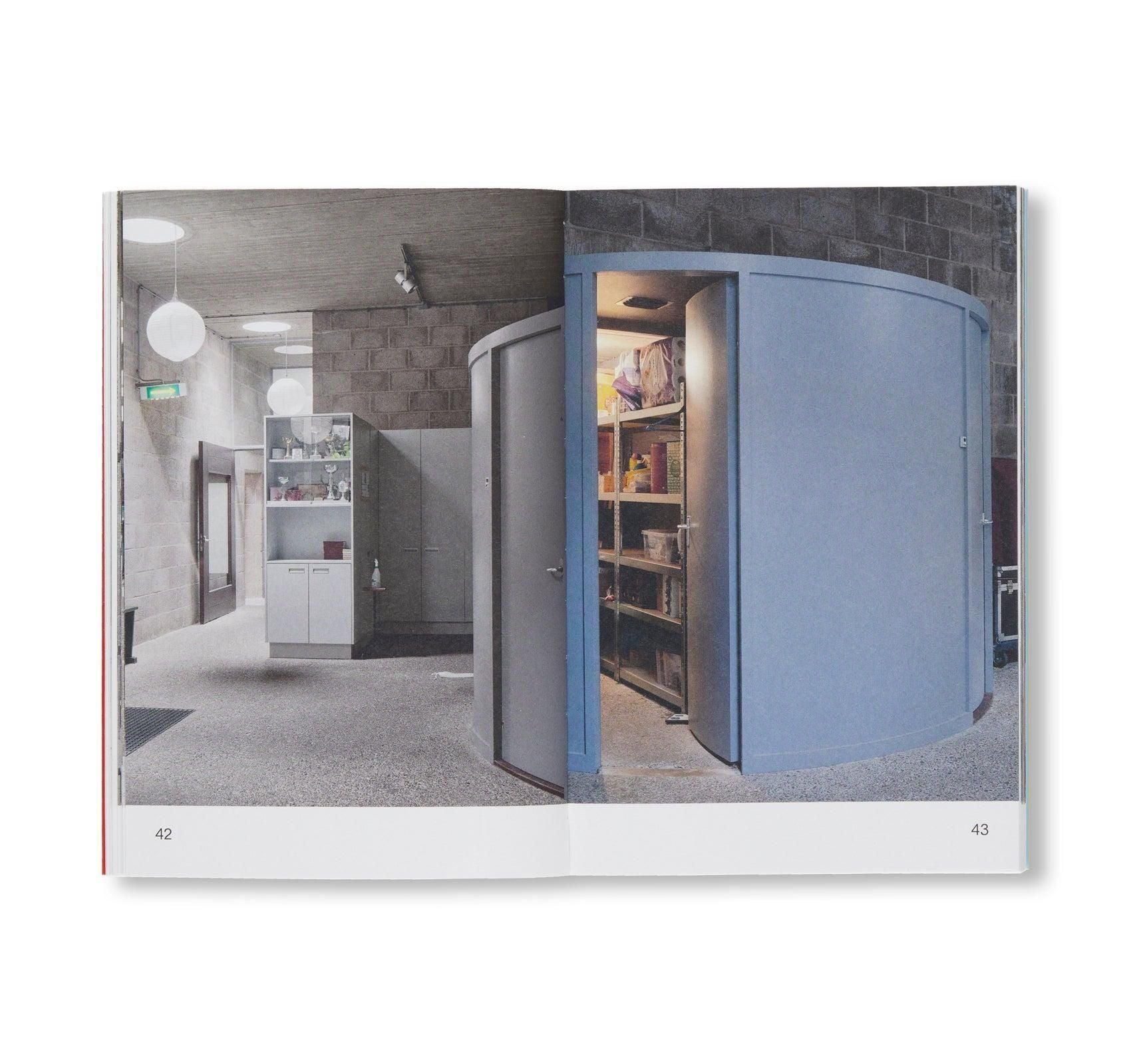 書籍：EXCESS OF ARCHITECTURE by Aldo,Hannie van Eyck