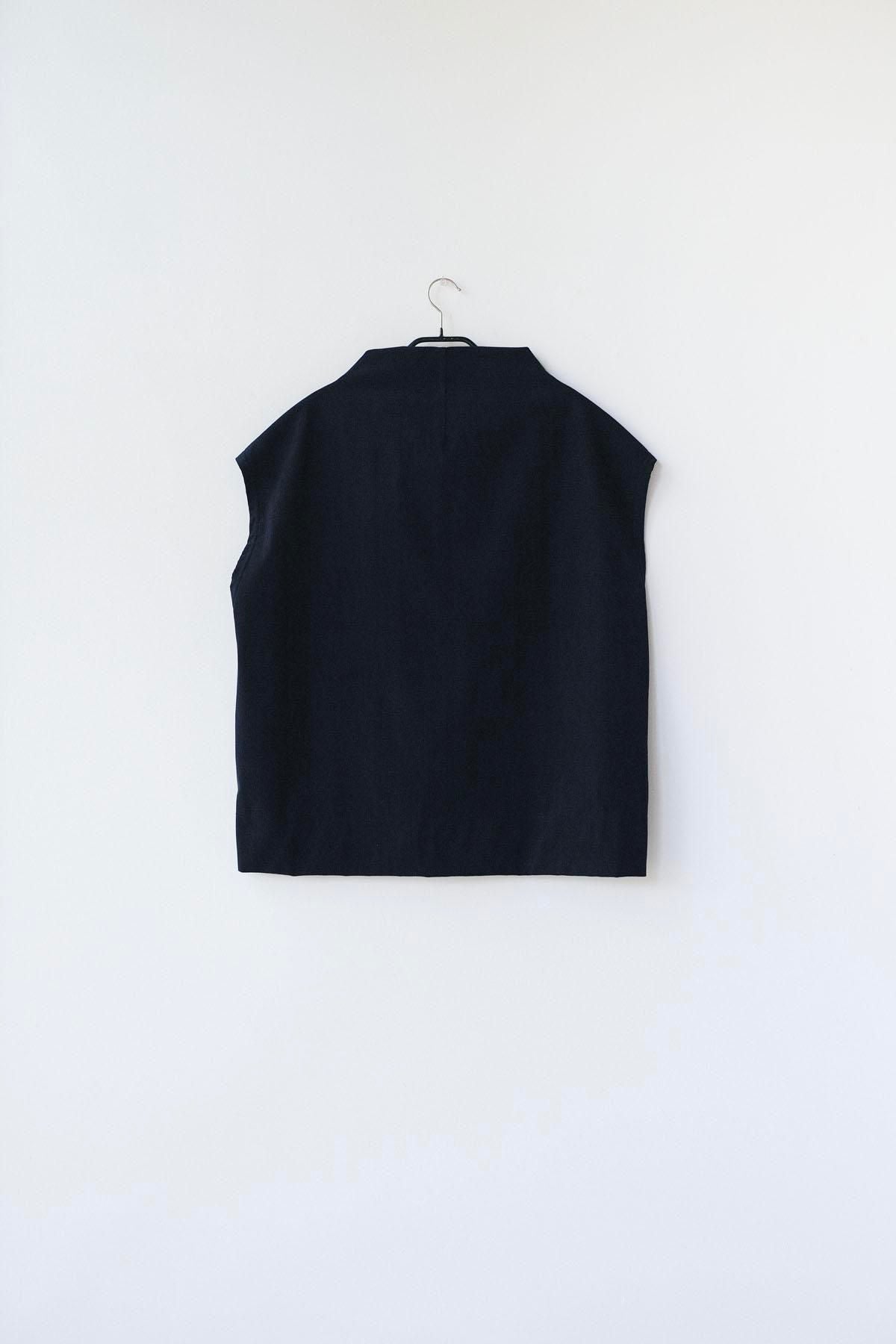 ポリエステル経編コーデュロイ　ボトルネックベスト / Navy［size M］