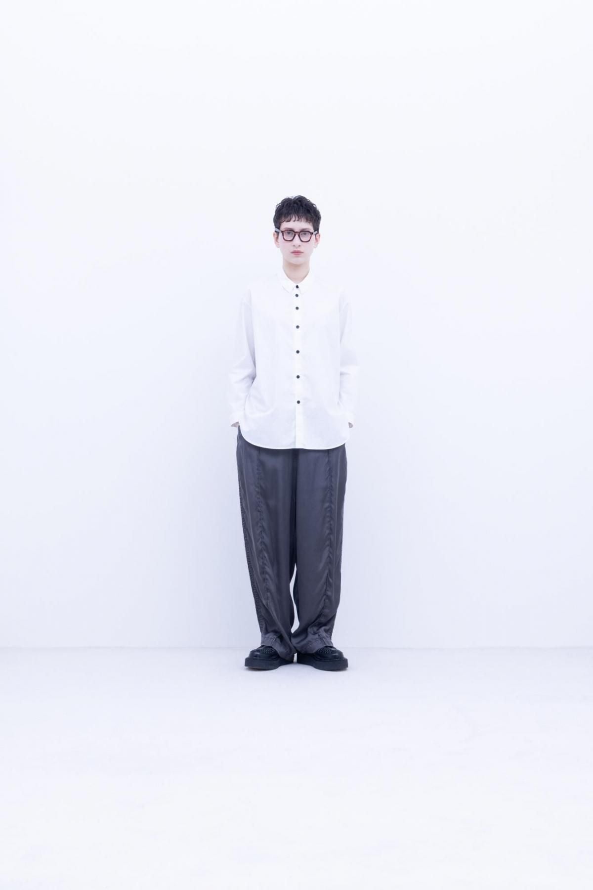 コットン・ ポリコア タイプライター・台襟付きシャツカラー / Off White［size XS］