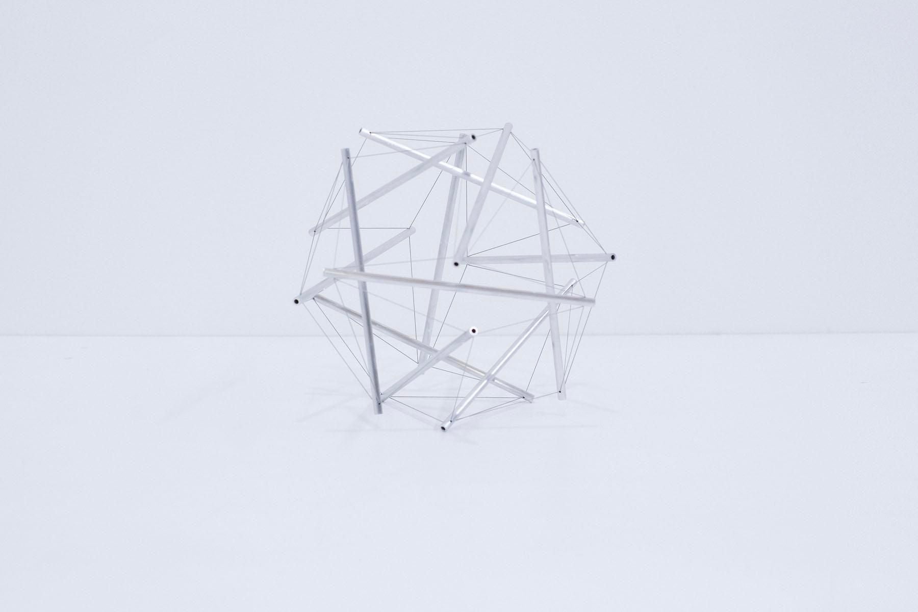 12 struts model / M / aluminum