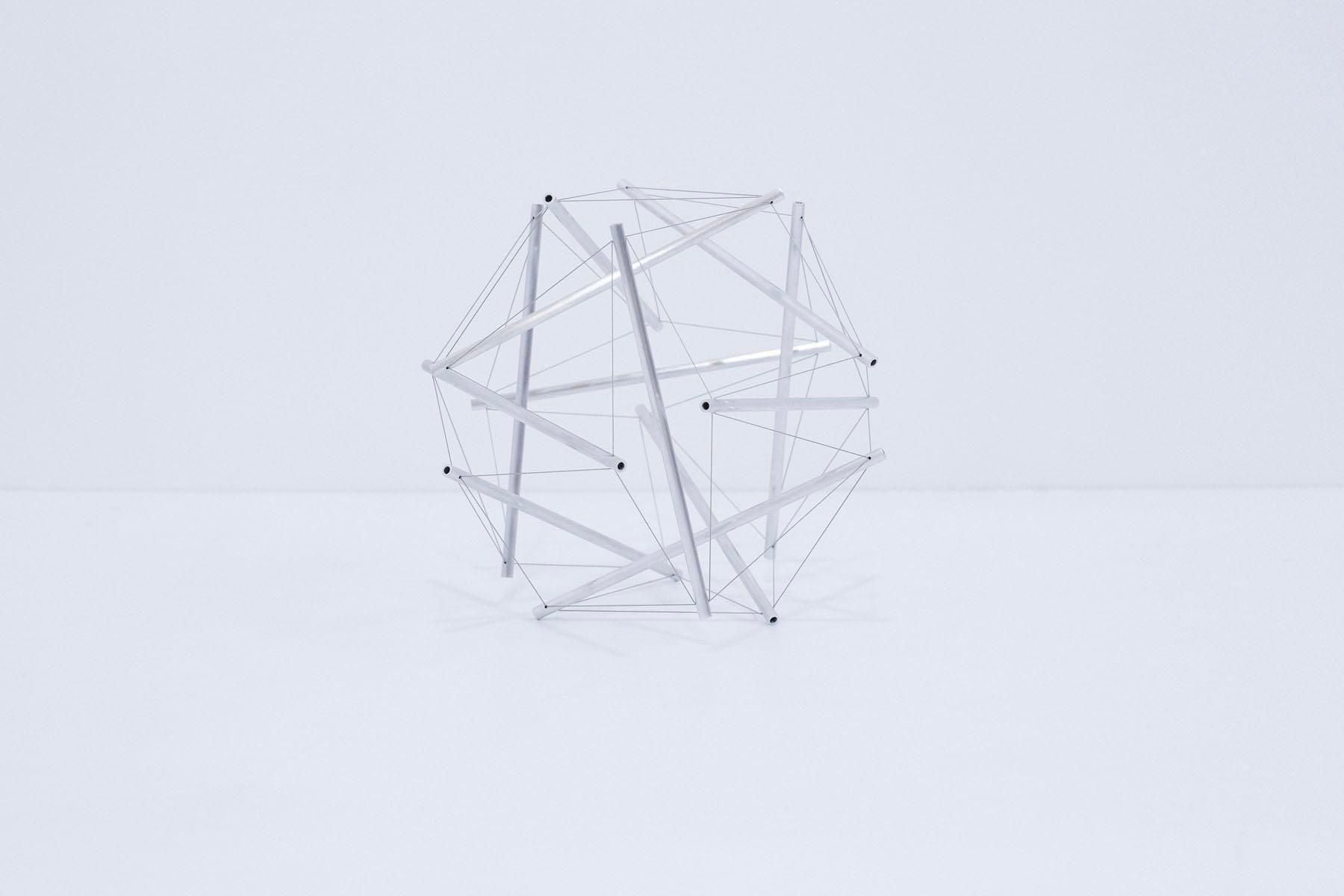 12 struts model / M / aluminum
